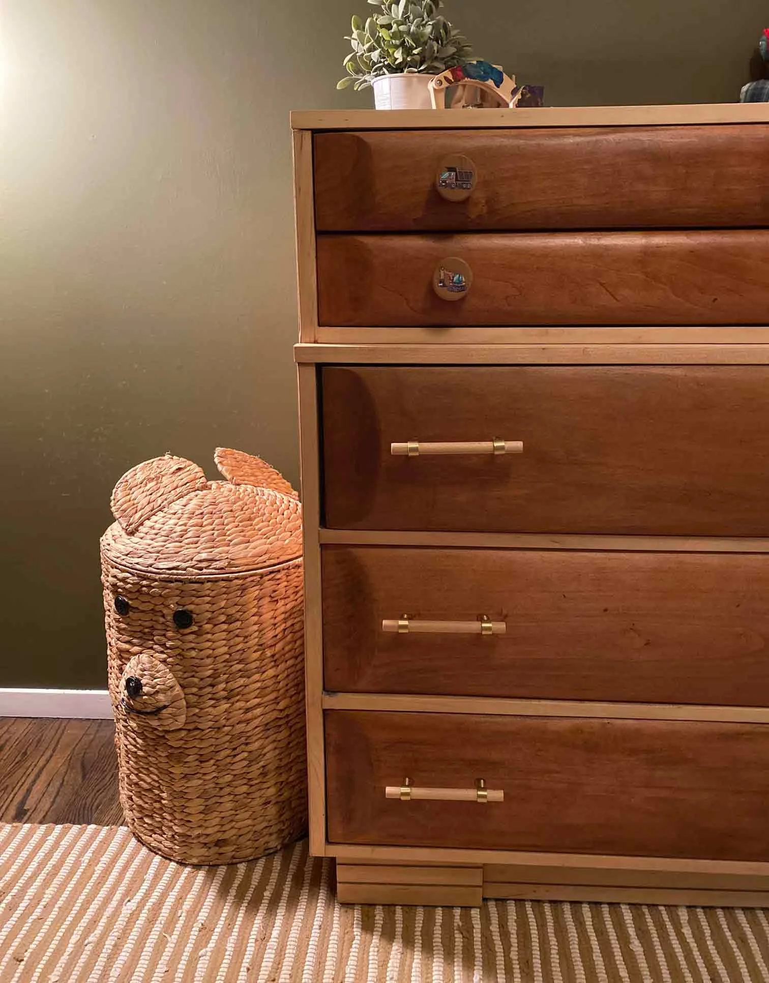 Children's 5-Drawer Wood Dresser