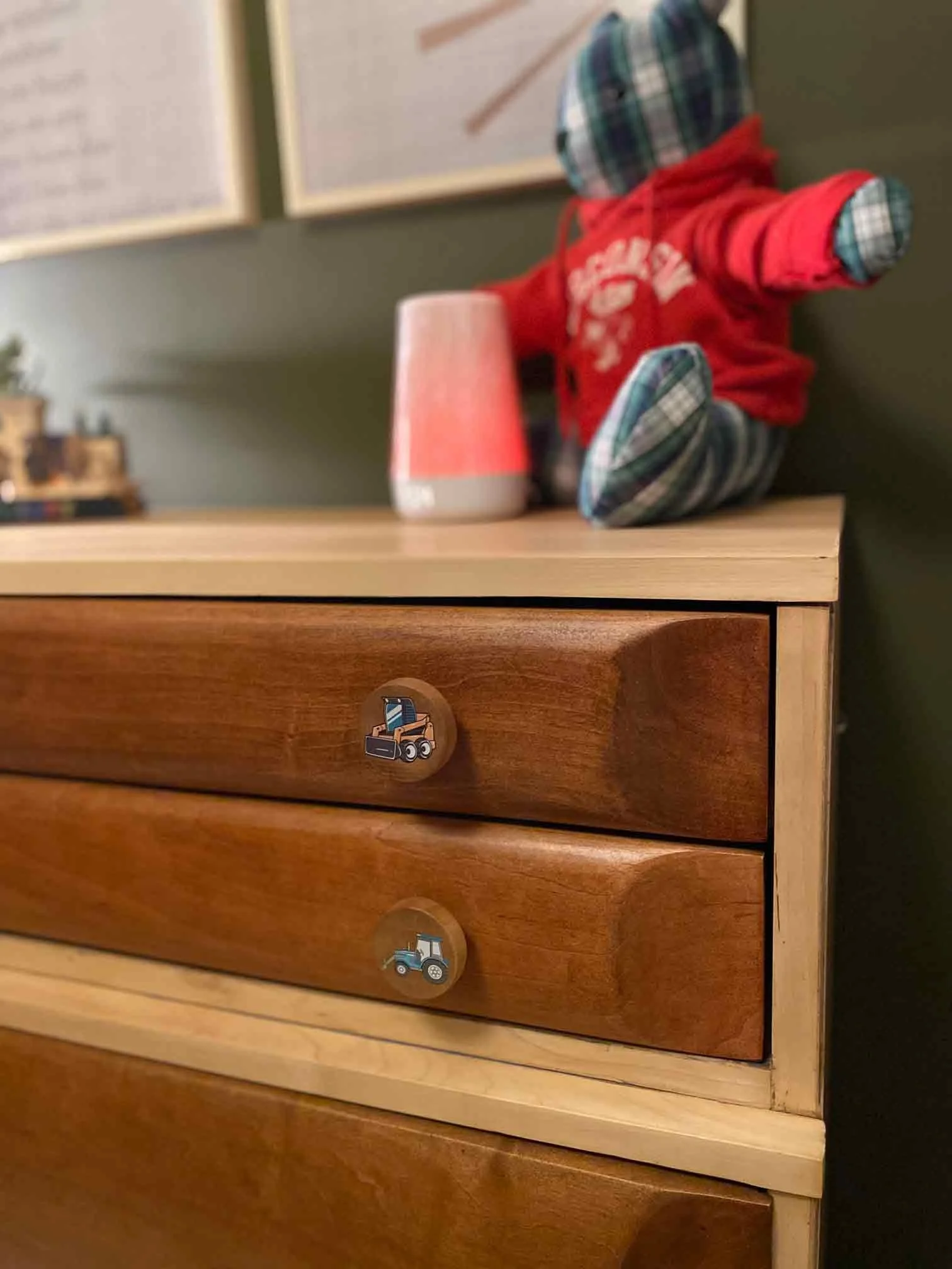 Children's 5-Drawer Wood Dresser