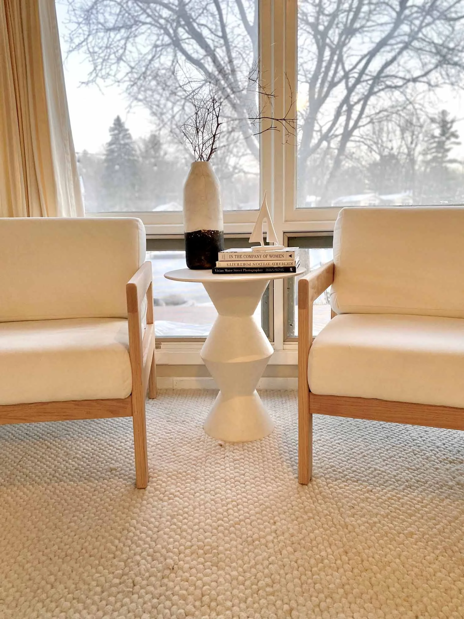 Modern Velvet Lounge Chairs