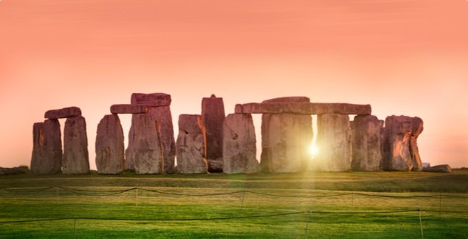 Aryvo Cab My Ride Stonehenge tour from Southampton or London