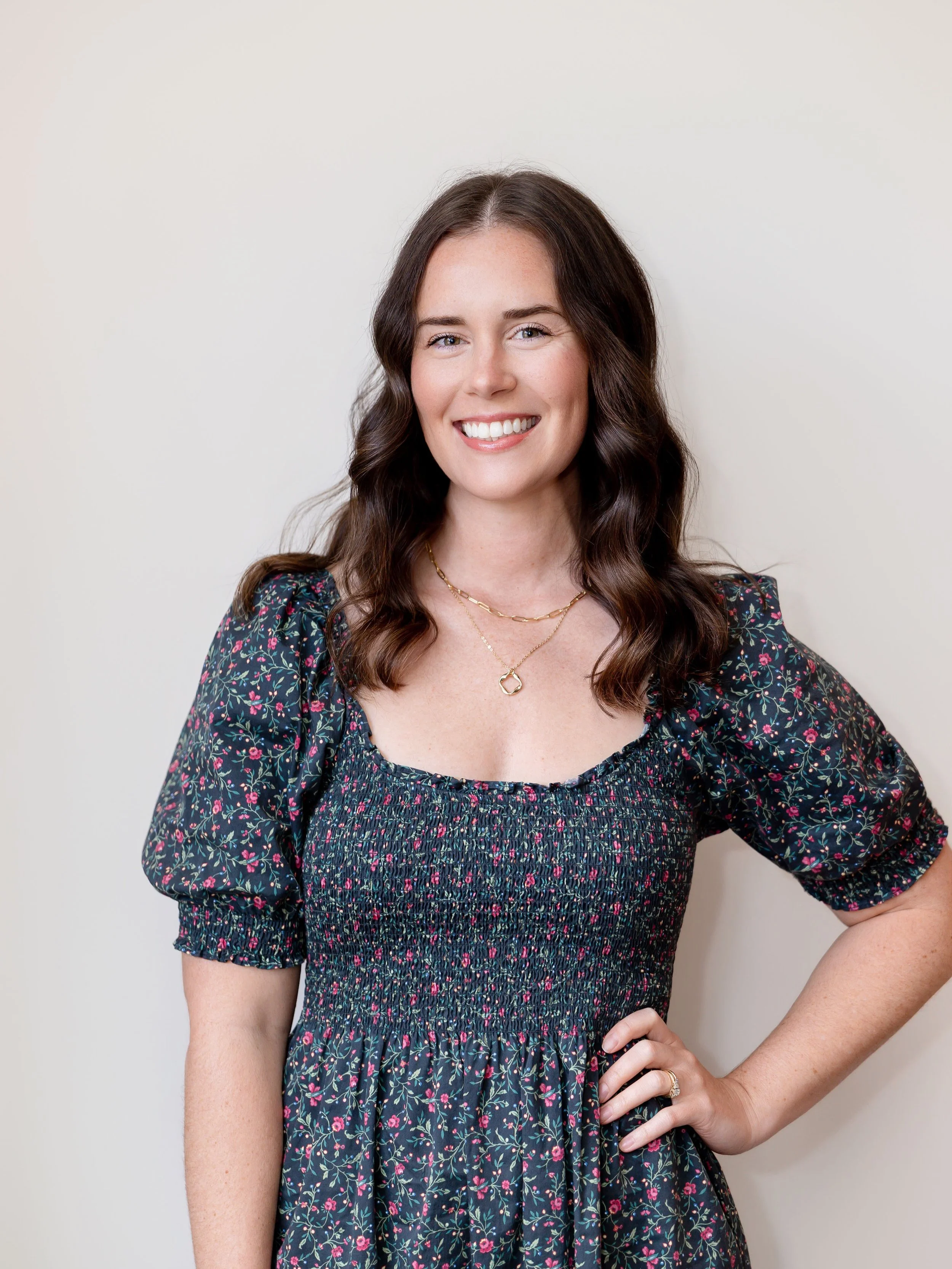New headshot thanks to @kellyklemmensenphotography and @thedinnerpartyindy ✨