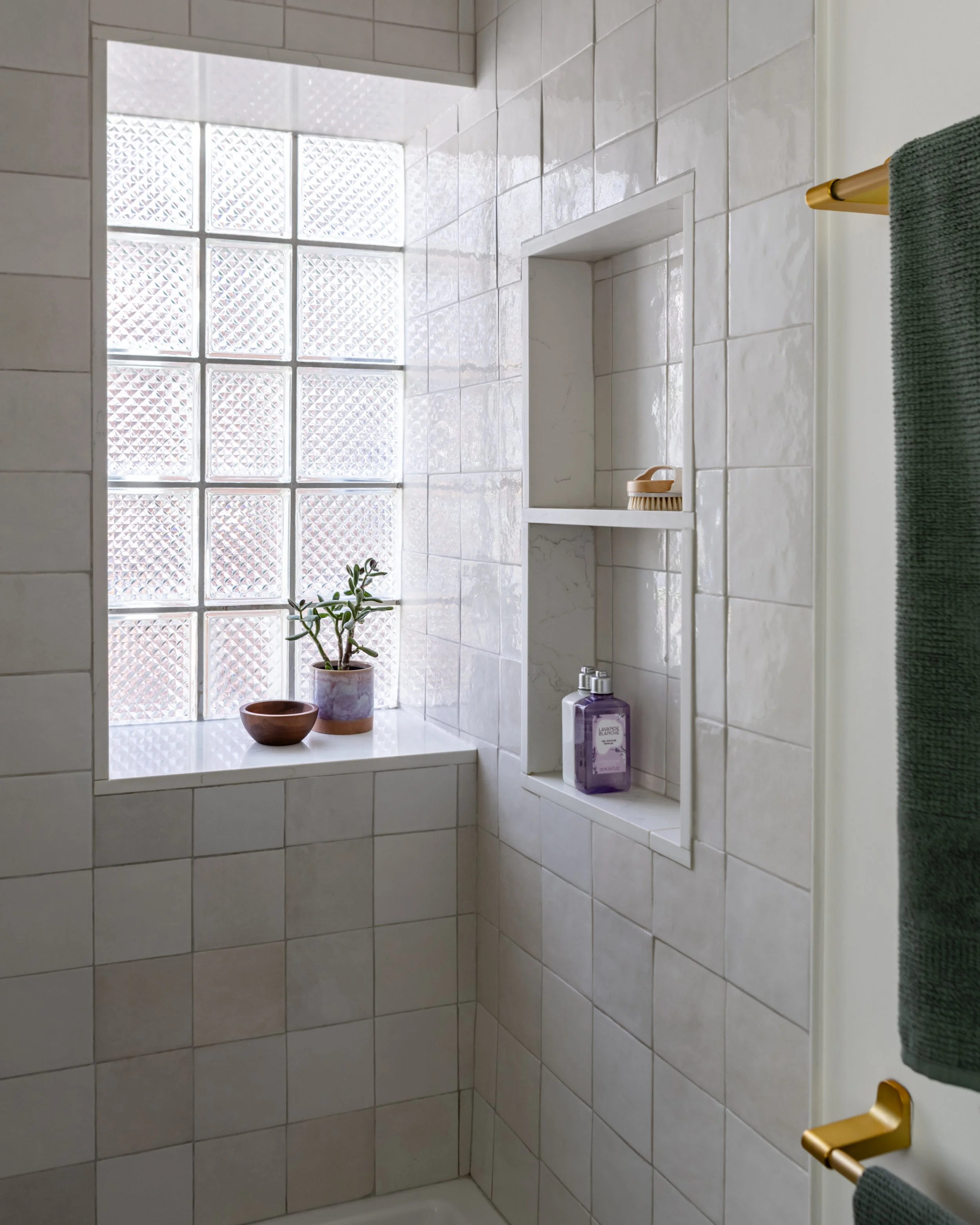 BegoniaInteriors_Fairview_MangoPhotography-12.jpg