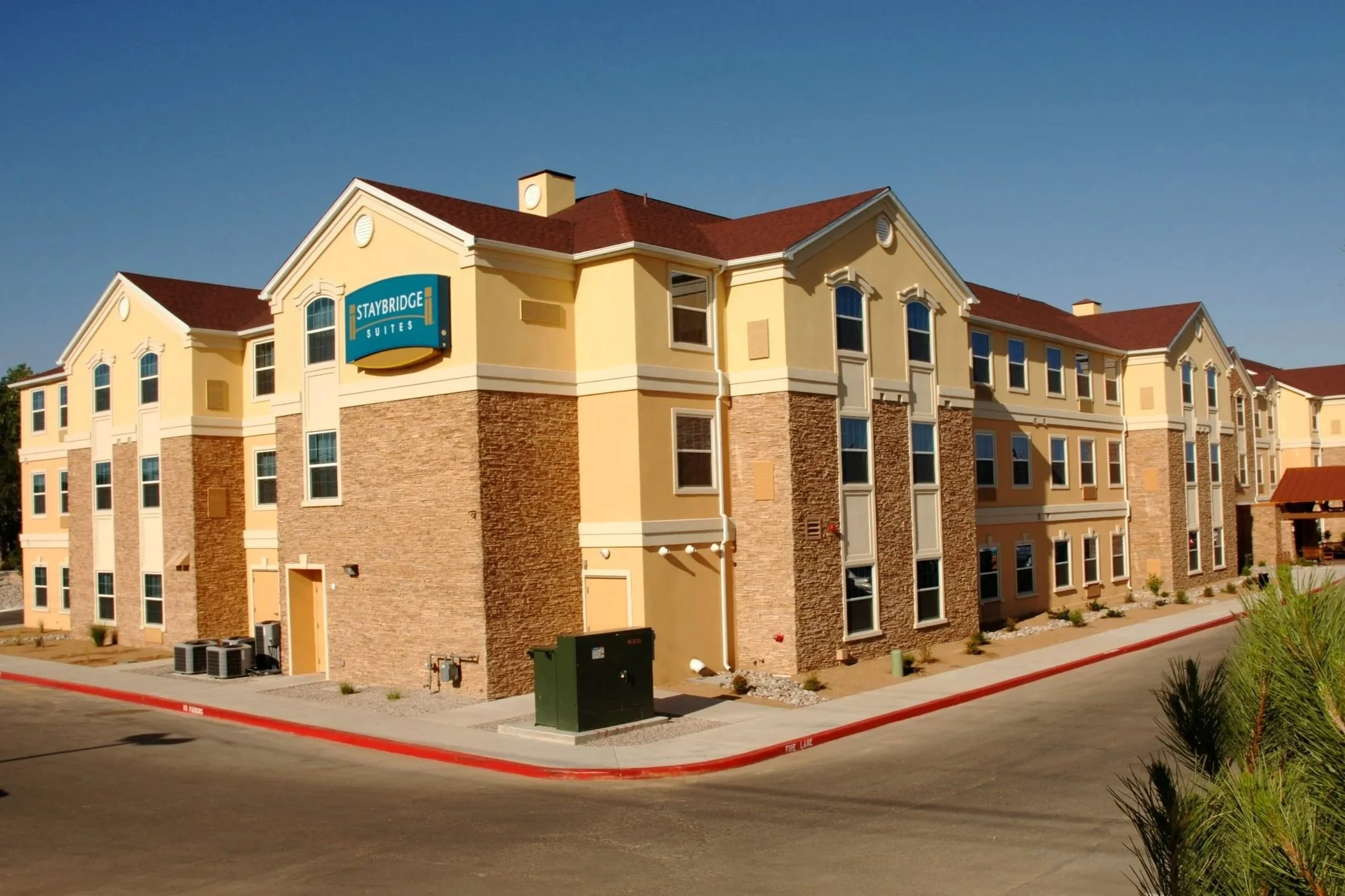Staybidge+Suites+1.jpg