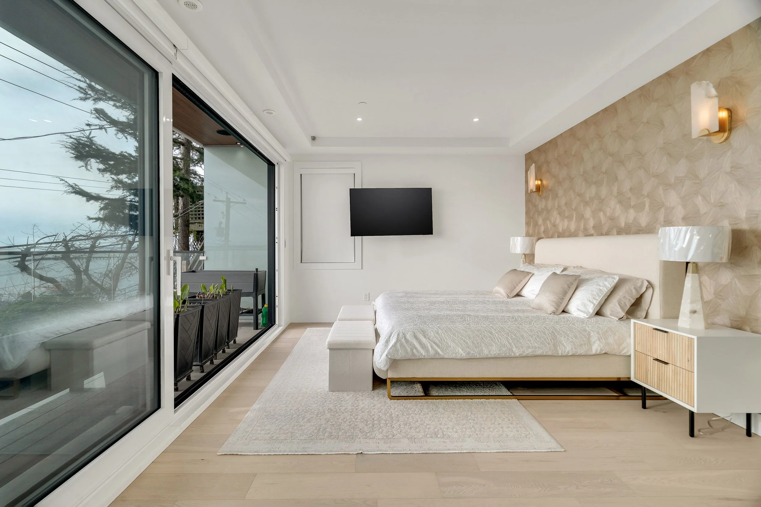 28-15377 Marine Drive White Rock,.jpg
