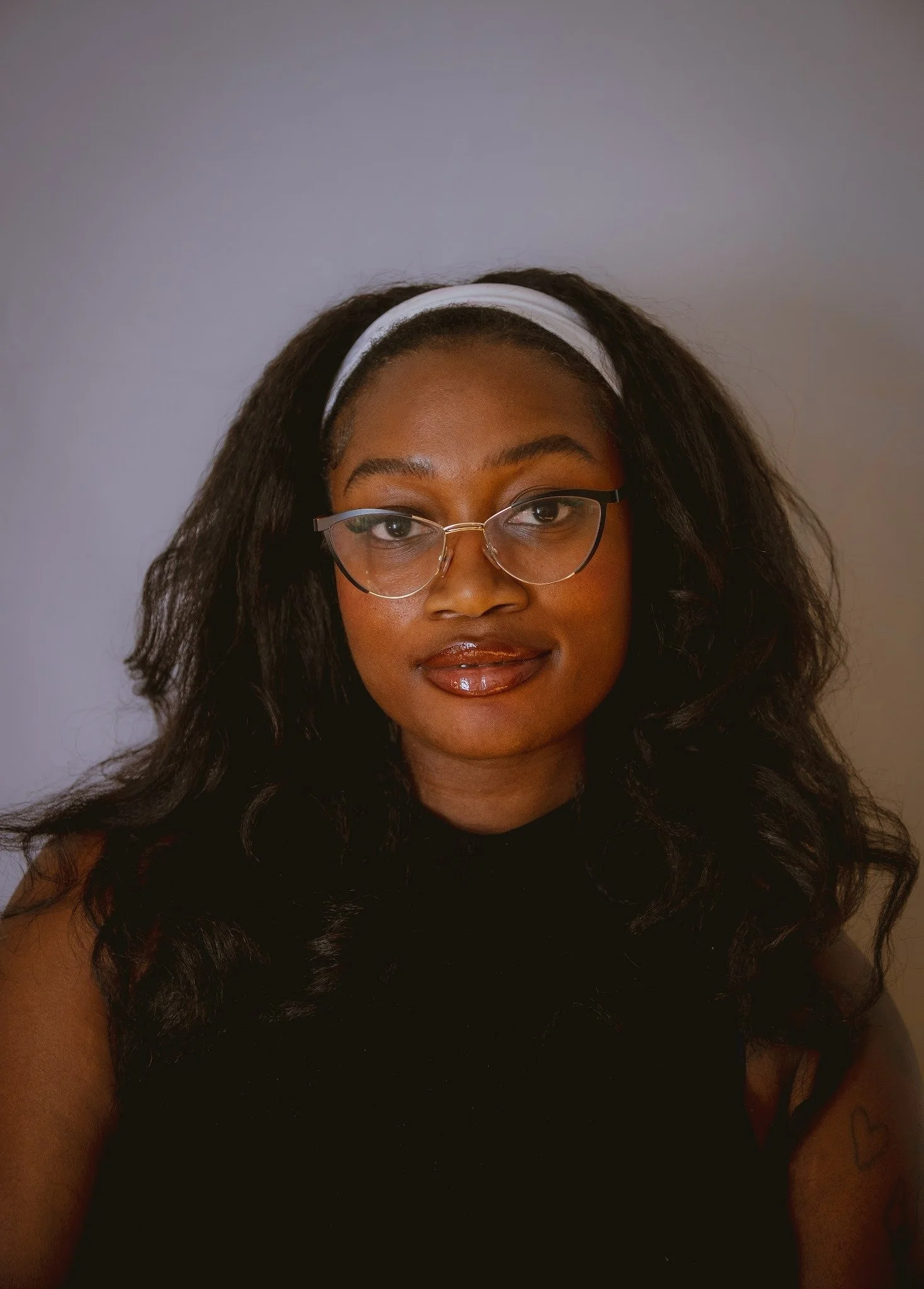 Toluwanimi Obiwole is a multidisciplinary artist whose written, visual and performance work is rooted in preserving, dissecting and evolving cultural memory. 