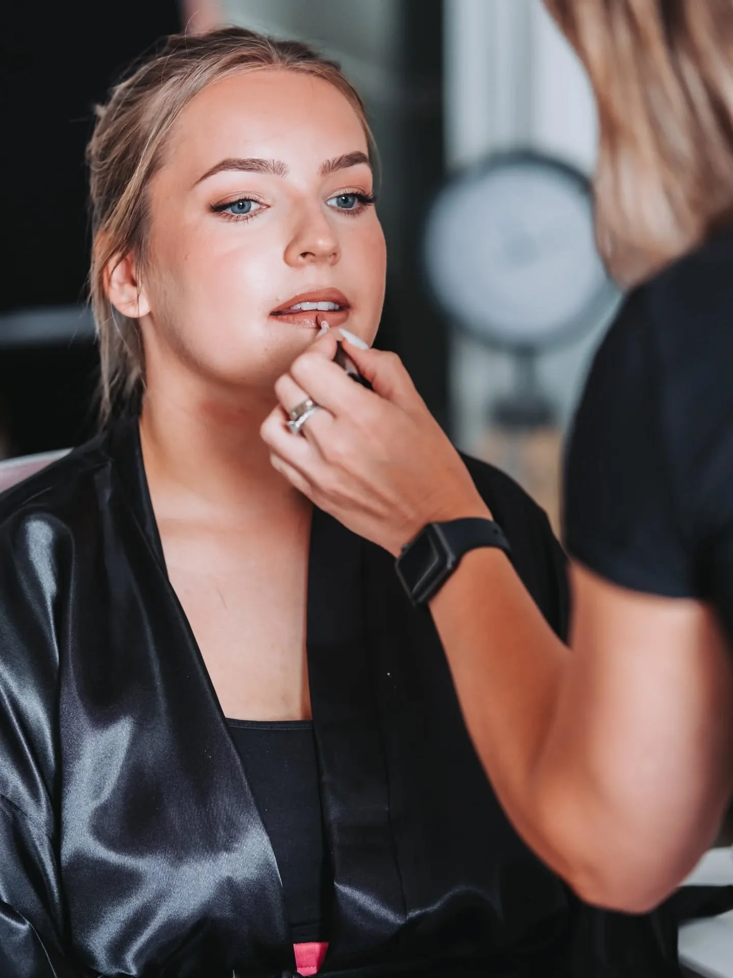 Bridal prep at home always has a different kind of energy. Family buzzing around, people coming and going, and the unexpected moments you can&rsquo;t plan for.

This is Charys, the bride&rsquo;s sister, caught in one of those real, unposed moments th