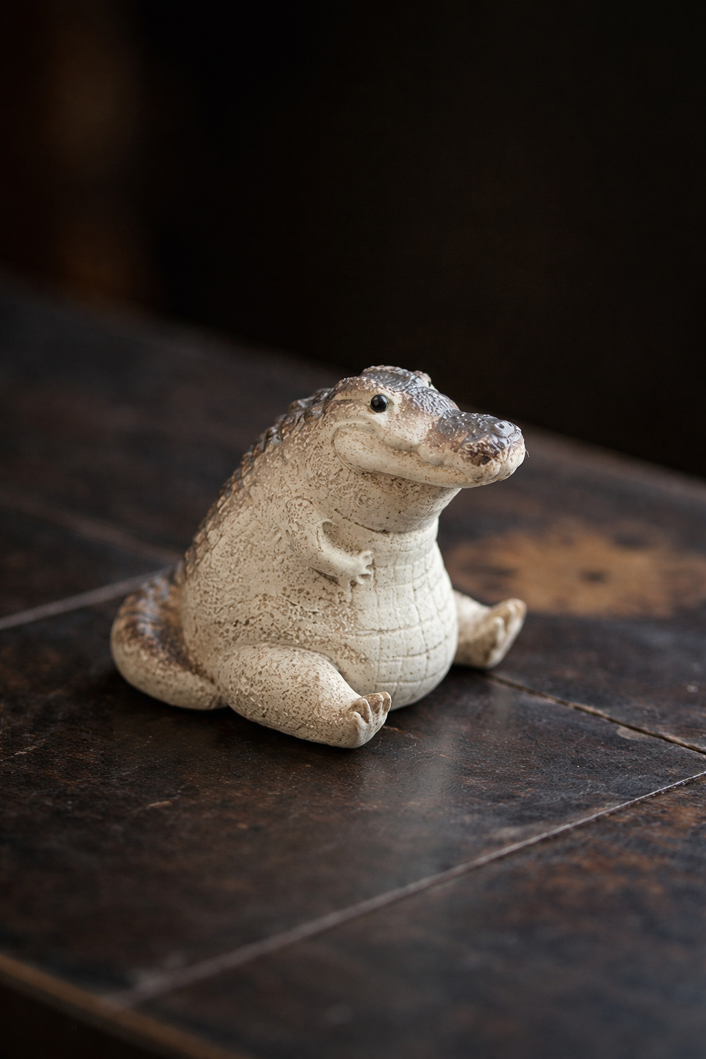 Yixing Purple Clay Alligator Tea Pet