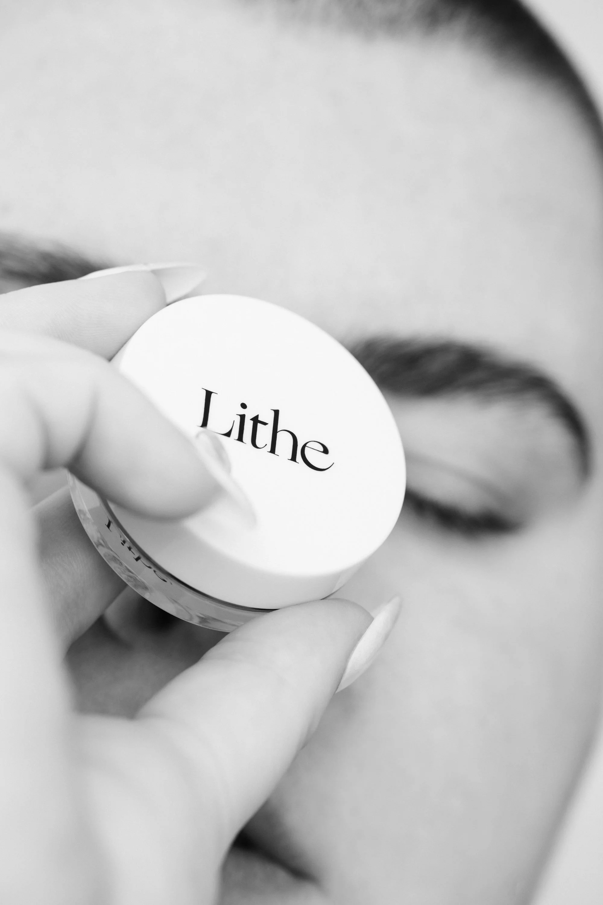 em-wearing-lithe-brow-gel.jpg