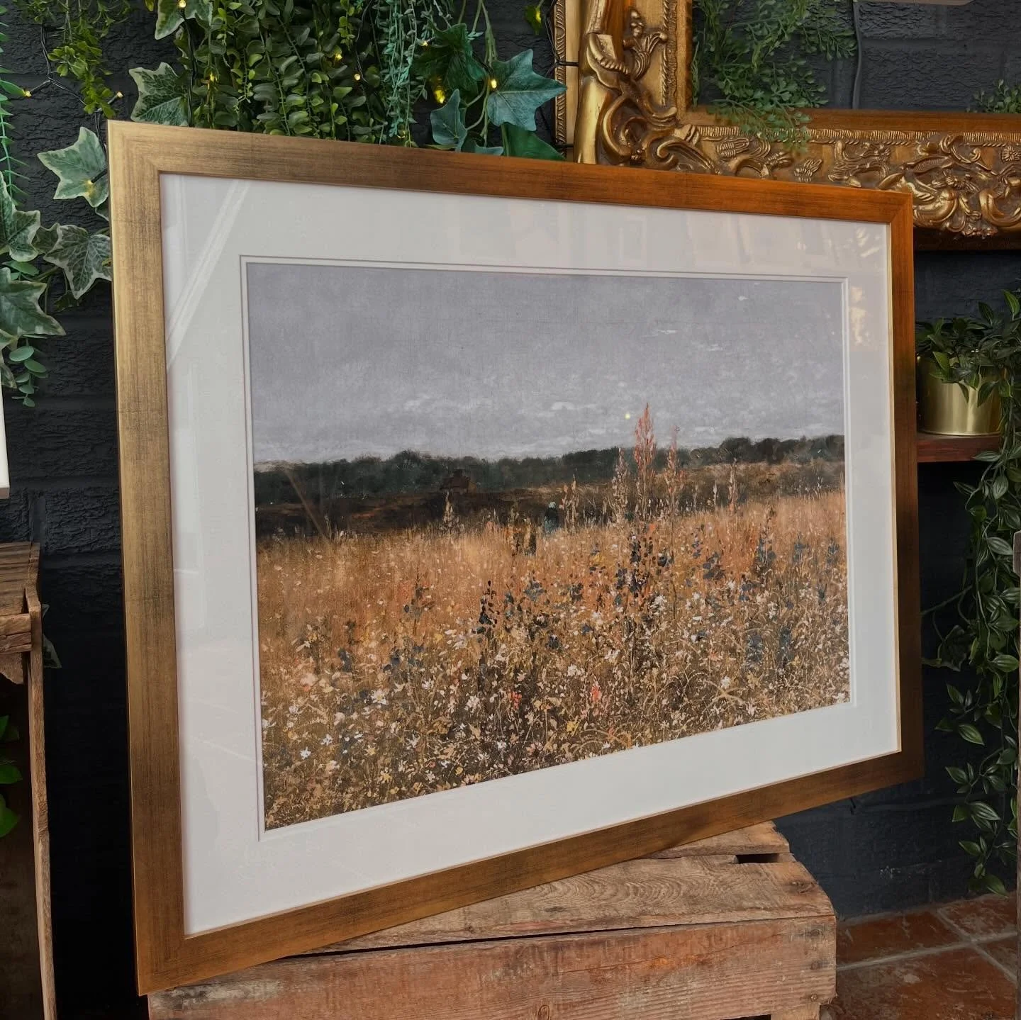 This print is a fan favourite in the shop, so we&rsquo;ve framed up another one available for sale✨🏷️

Don&rsquo;t forget we print these in house so are available in various sizes to fit certain spaces on the wall🌷🌼✨

Available in a smaller mounte
