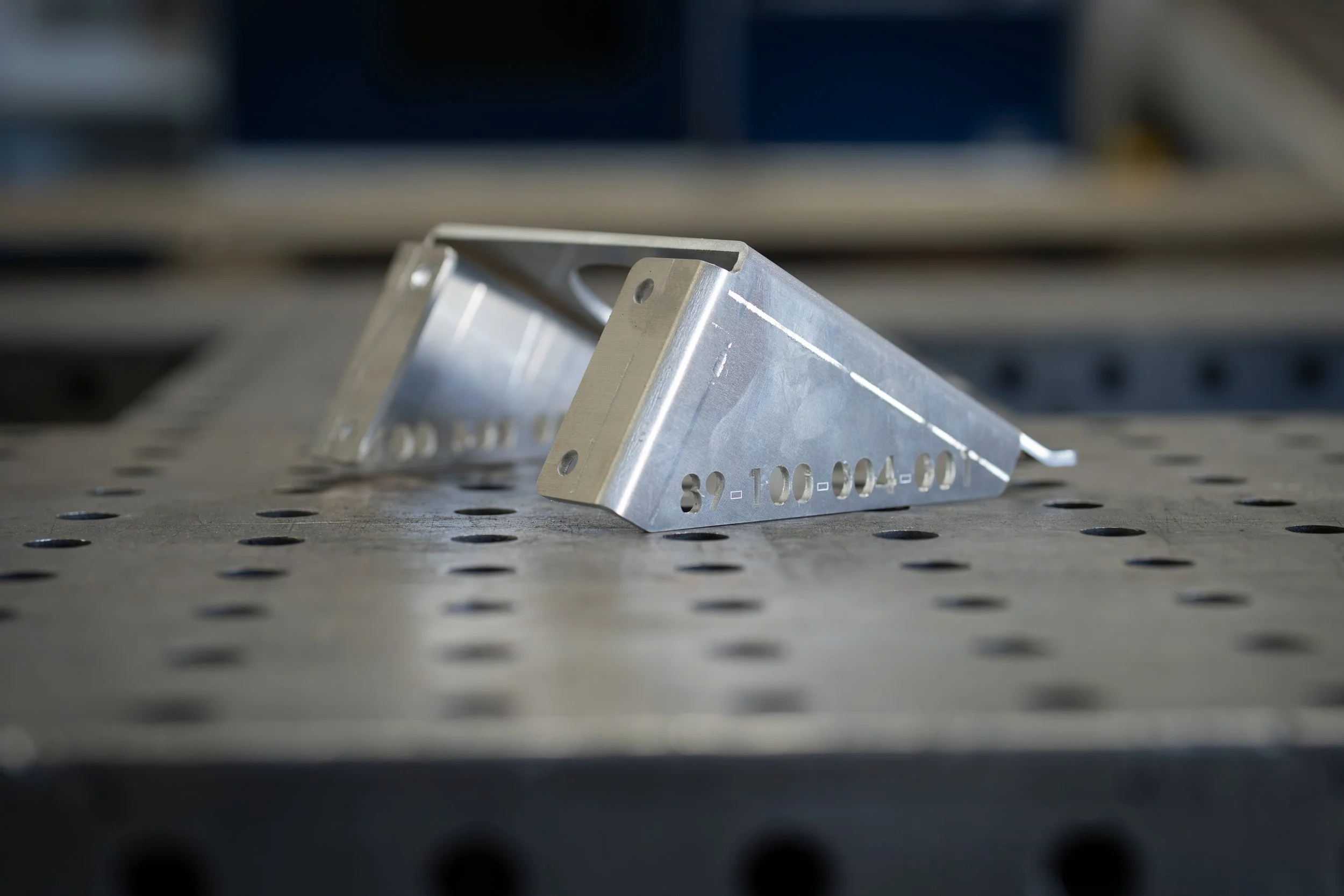 .11 Aluminium bracket (Trumpf TruLaser 1030 & TruBend 5130)