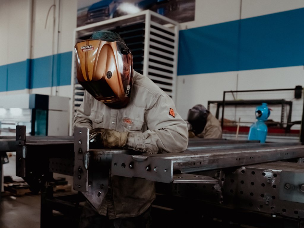 Welding steel beam