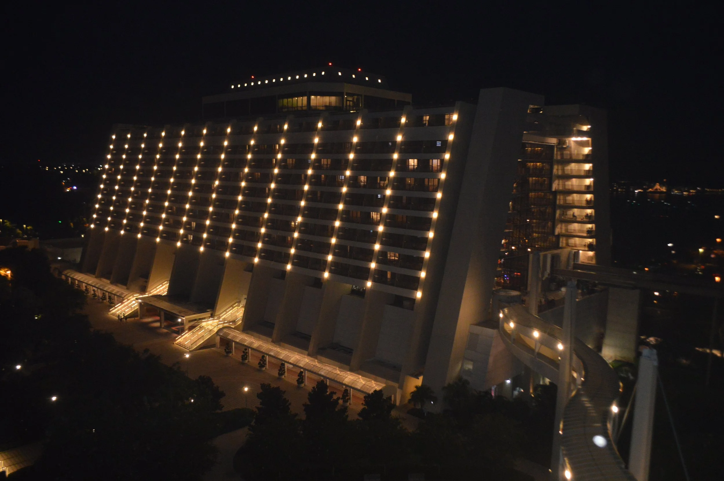 Walt Disney World Deluxe Resort Hotels (part 2)