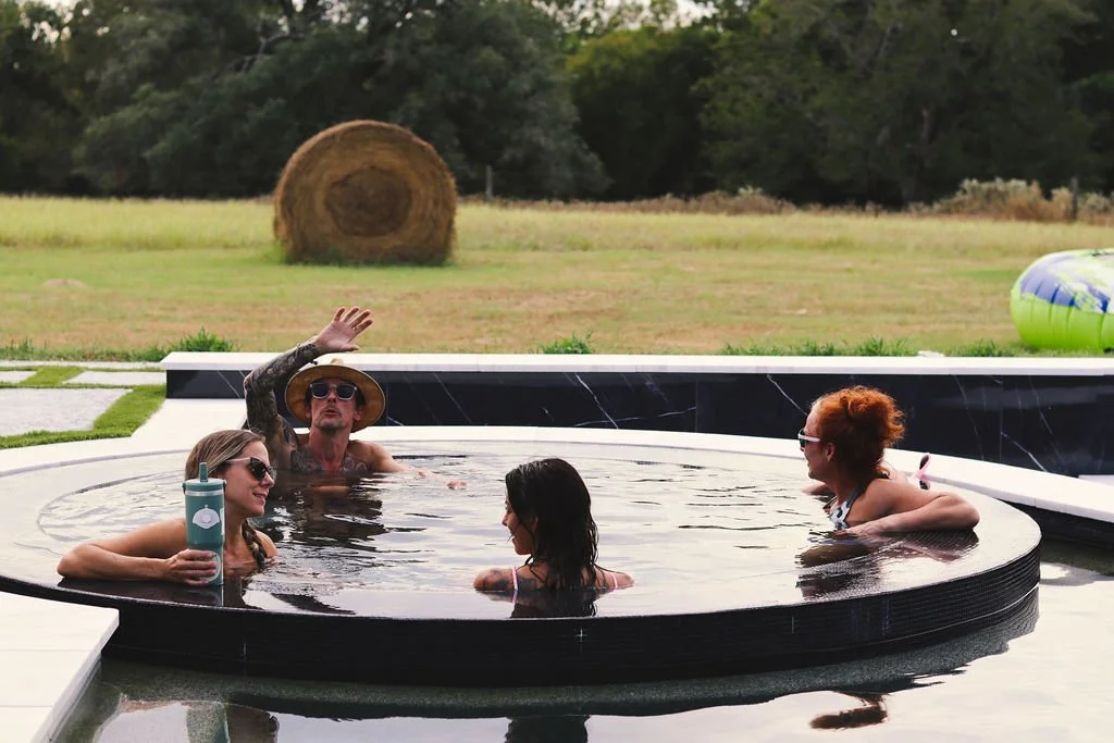 Group Kambo + Bufo + BBQ + Pool Soiree