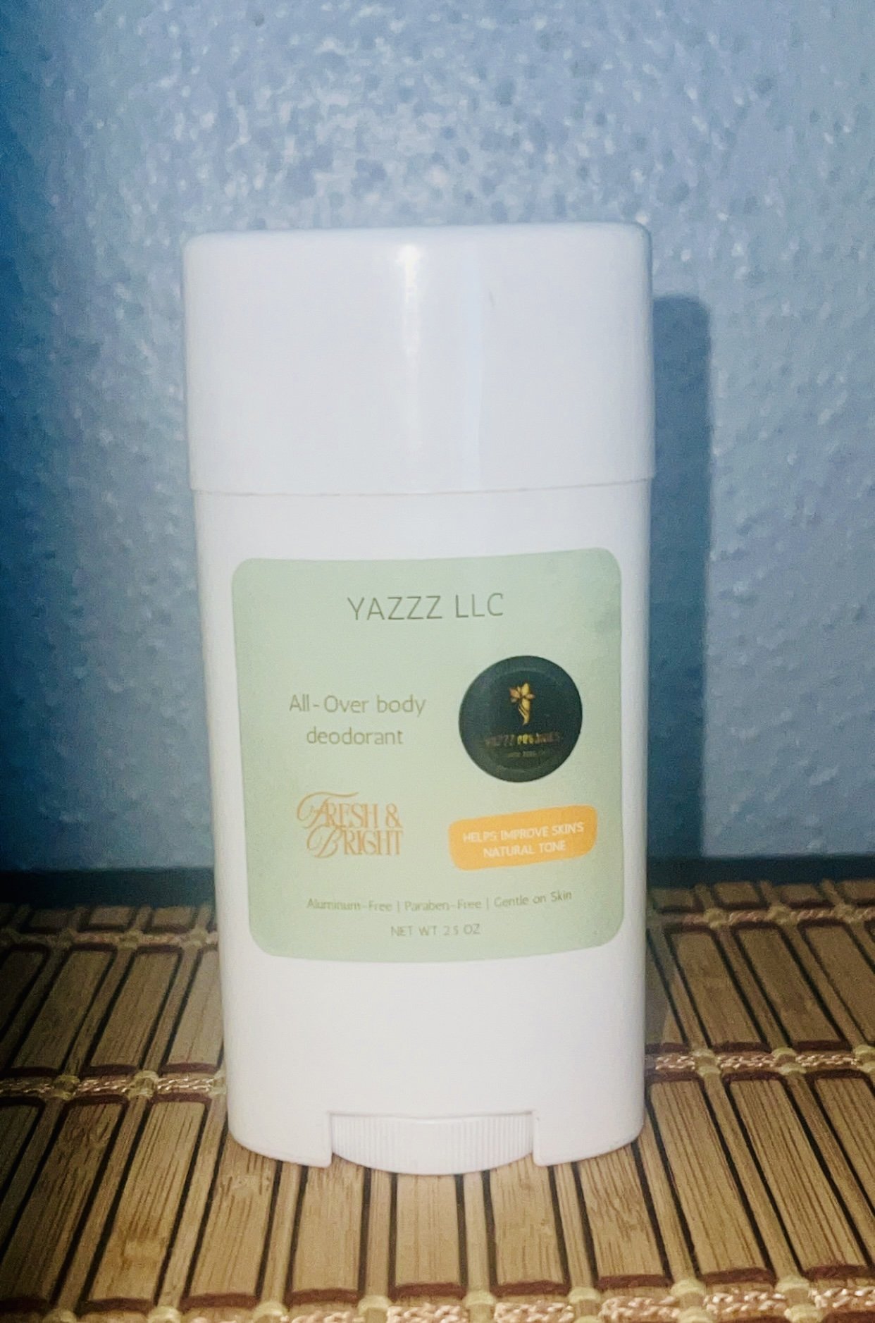 Yazzz Fresh and Bright deodorant