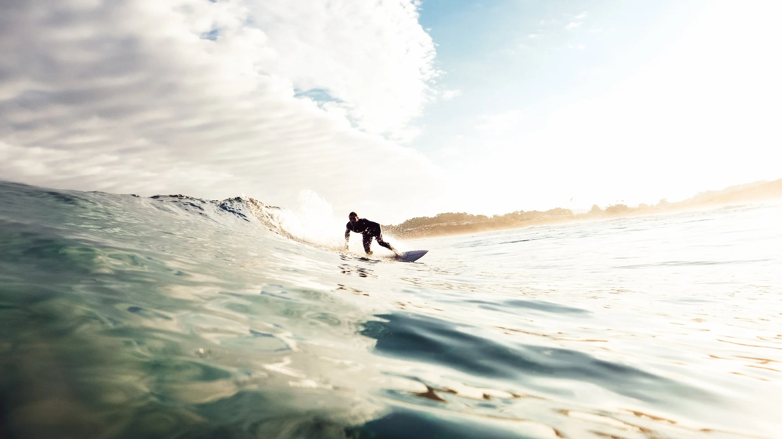 nice surf underwater.MOV.20_30_05_26.Still002.jpg