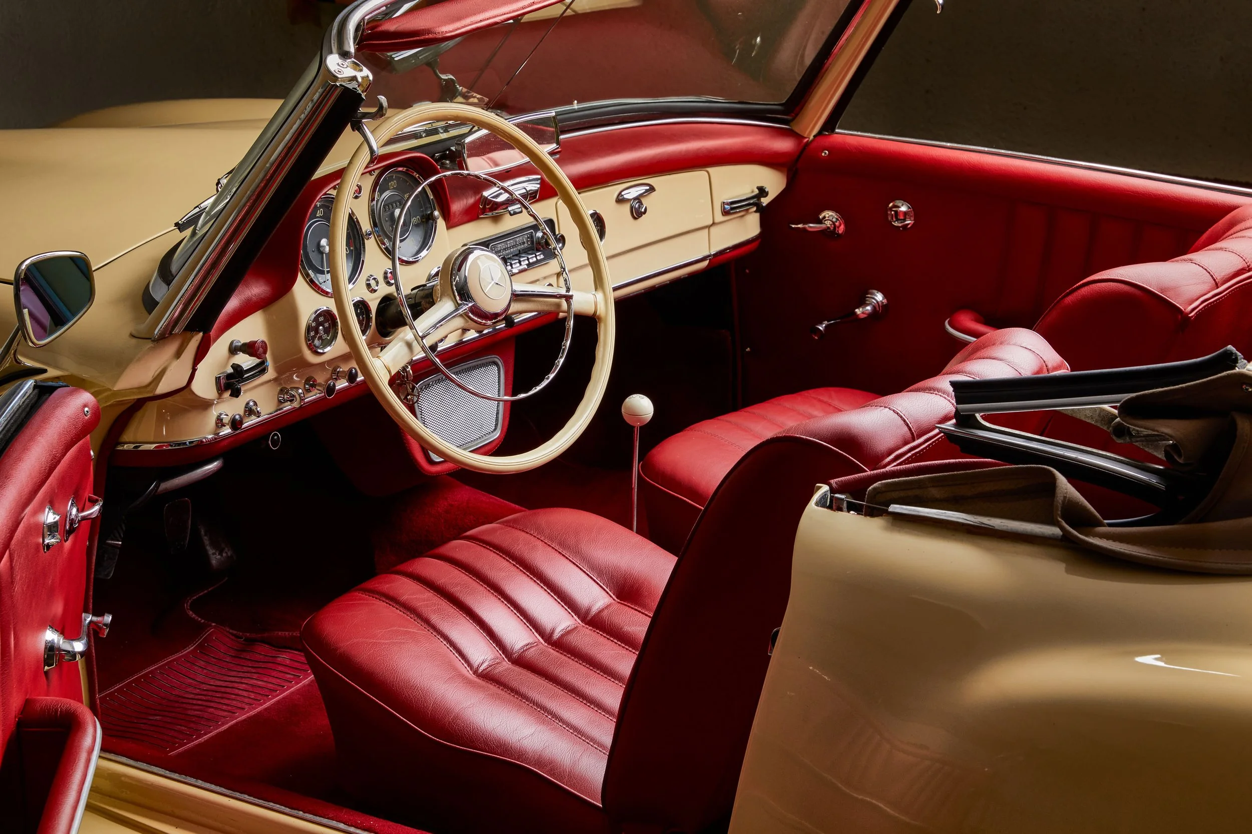 Mercedes190SL-7 1.jpg