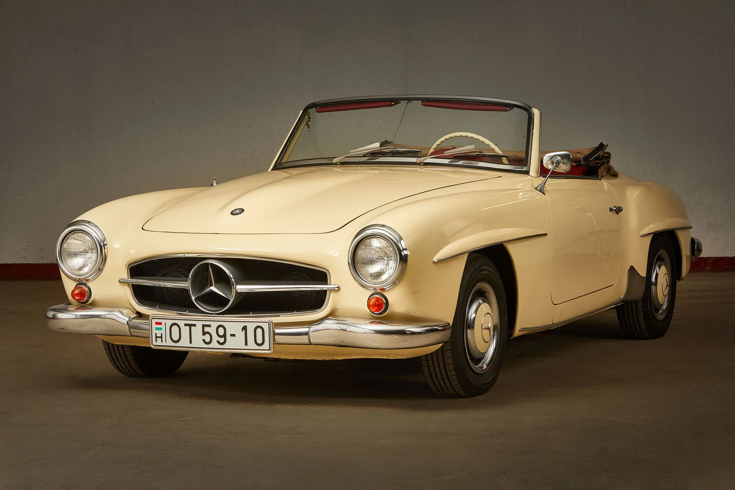 Mercedes190SL-8 1.jpg
