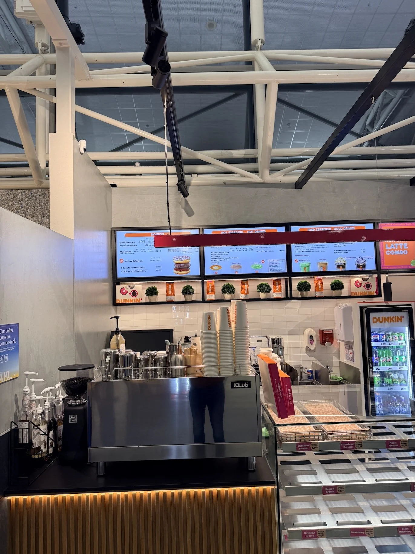 Dunkin Donuts Auckland Airport