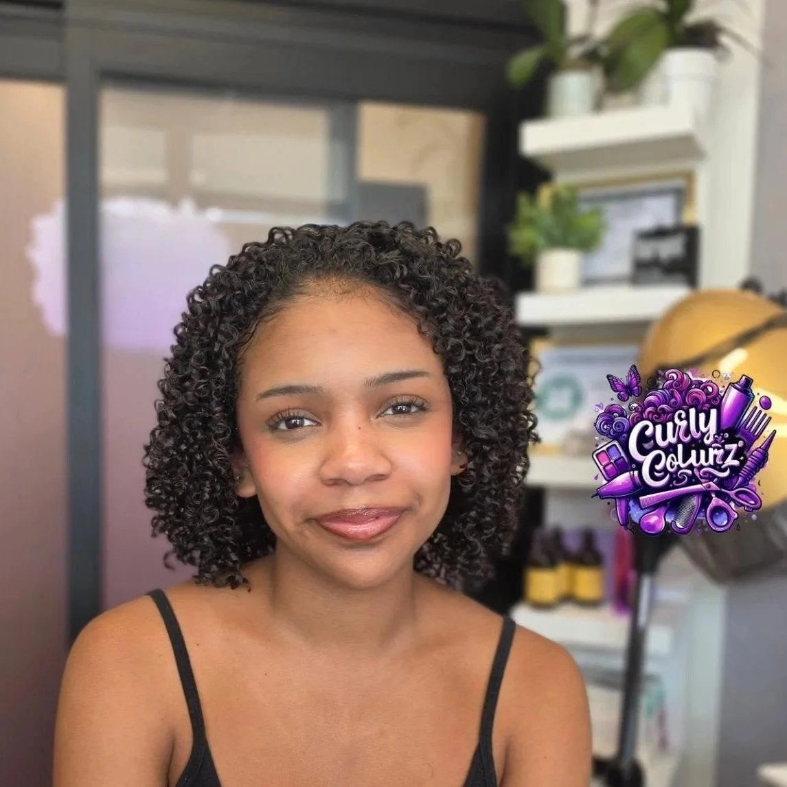Natural soft curls with face framing 