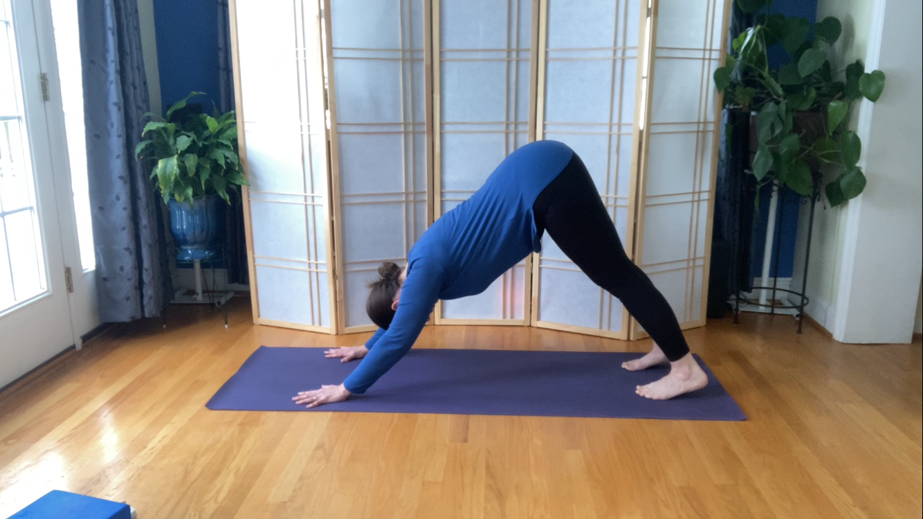 Full Yoga Class: Let the Heart Lead