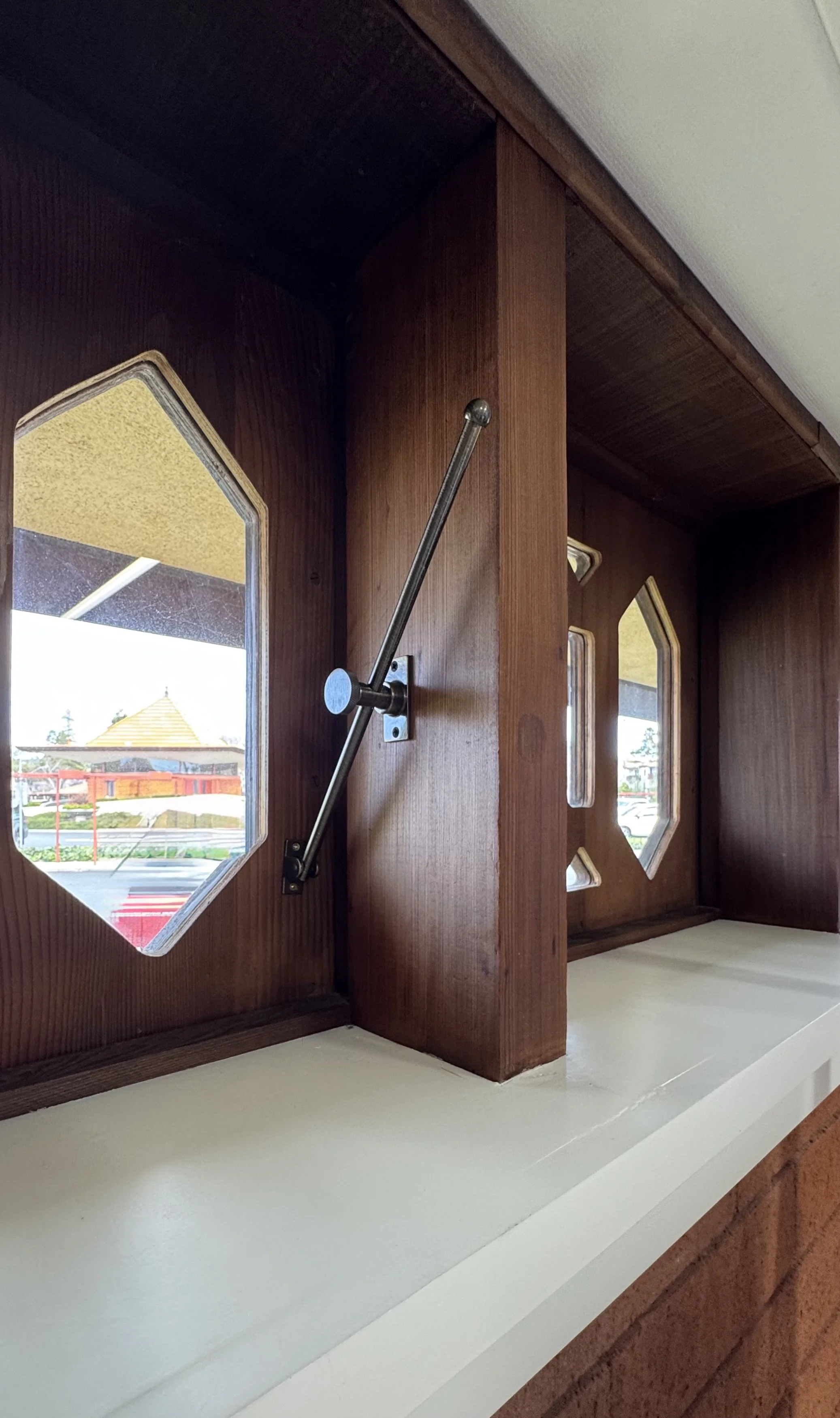 Original FLW window mechanism.