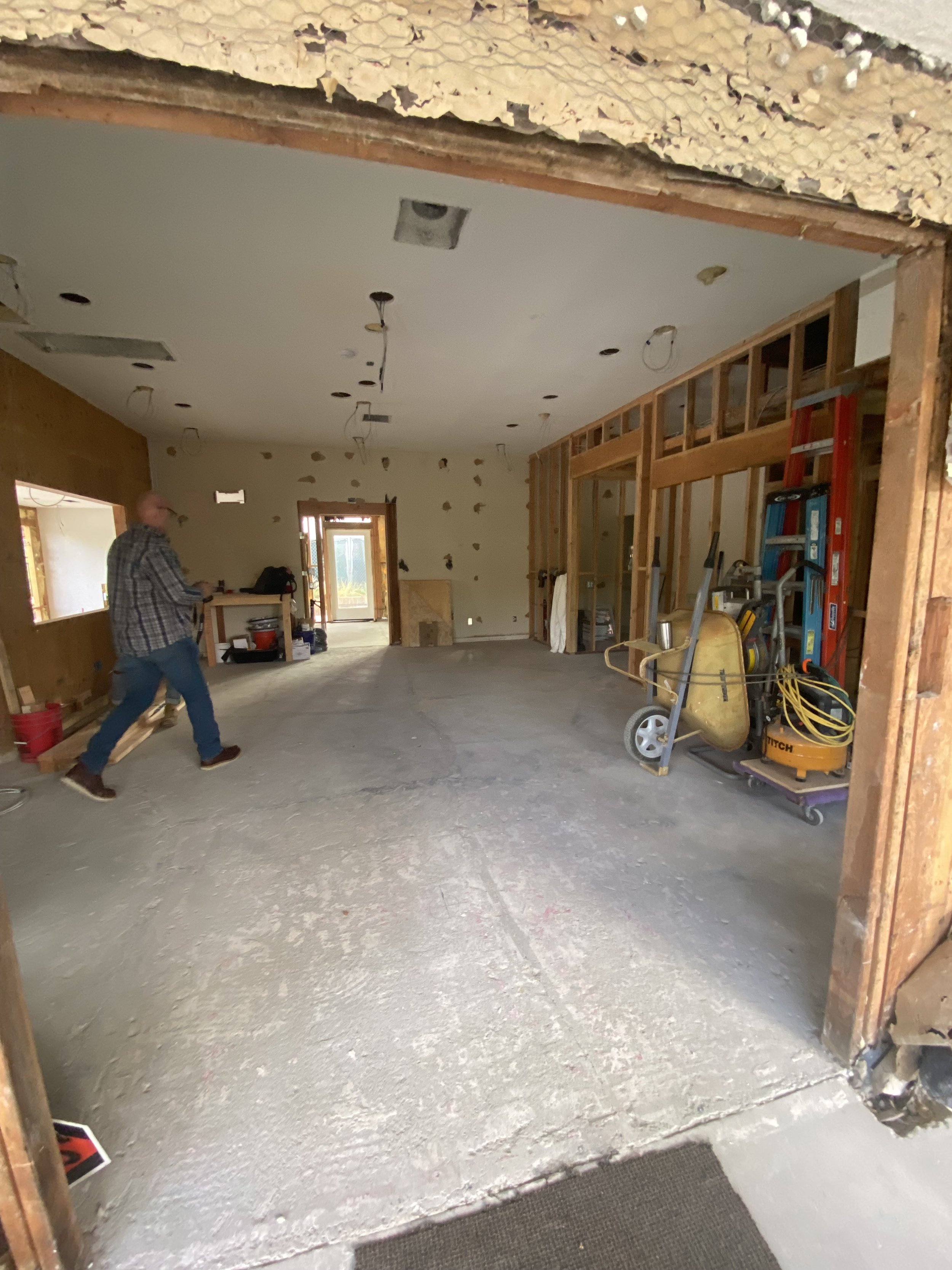 Site visit at our transformation project Alicia Viejo! Excited to see the progress