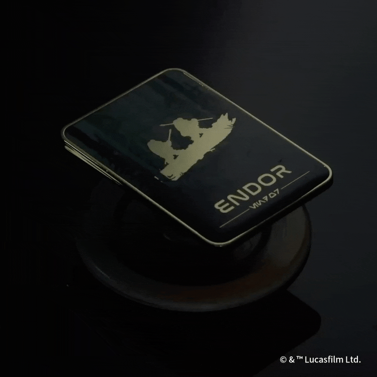 STAR WARS_gif_1x1_03.gif