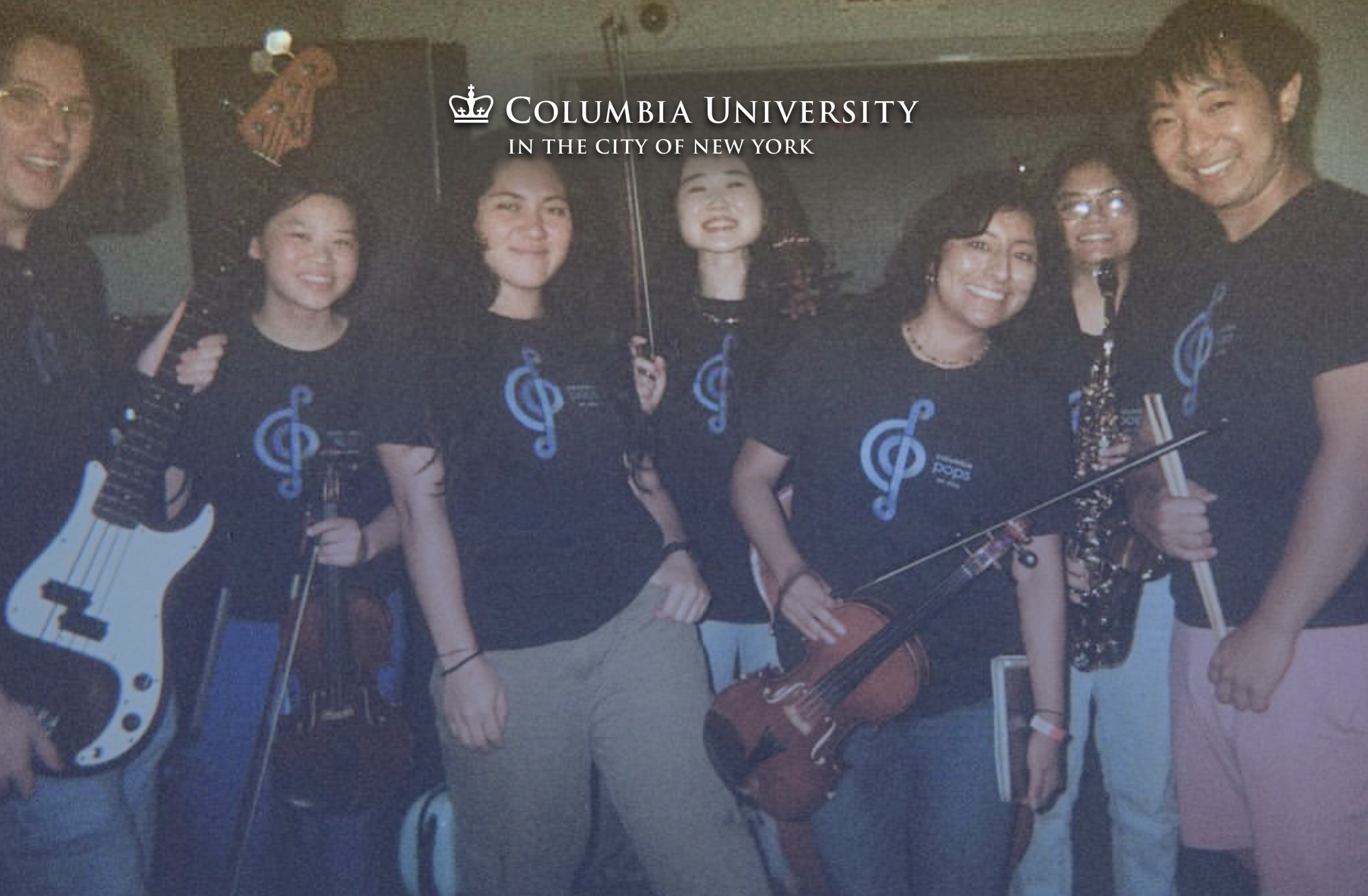 Visualizing a music comunity's identity