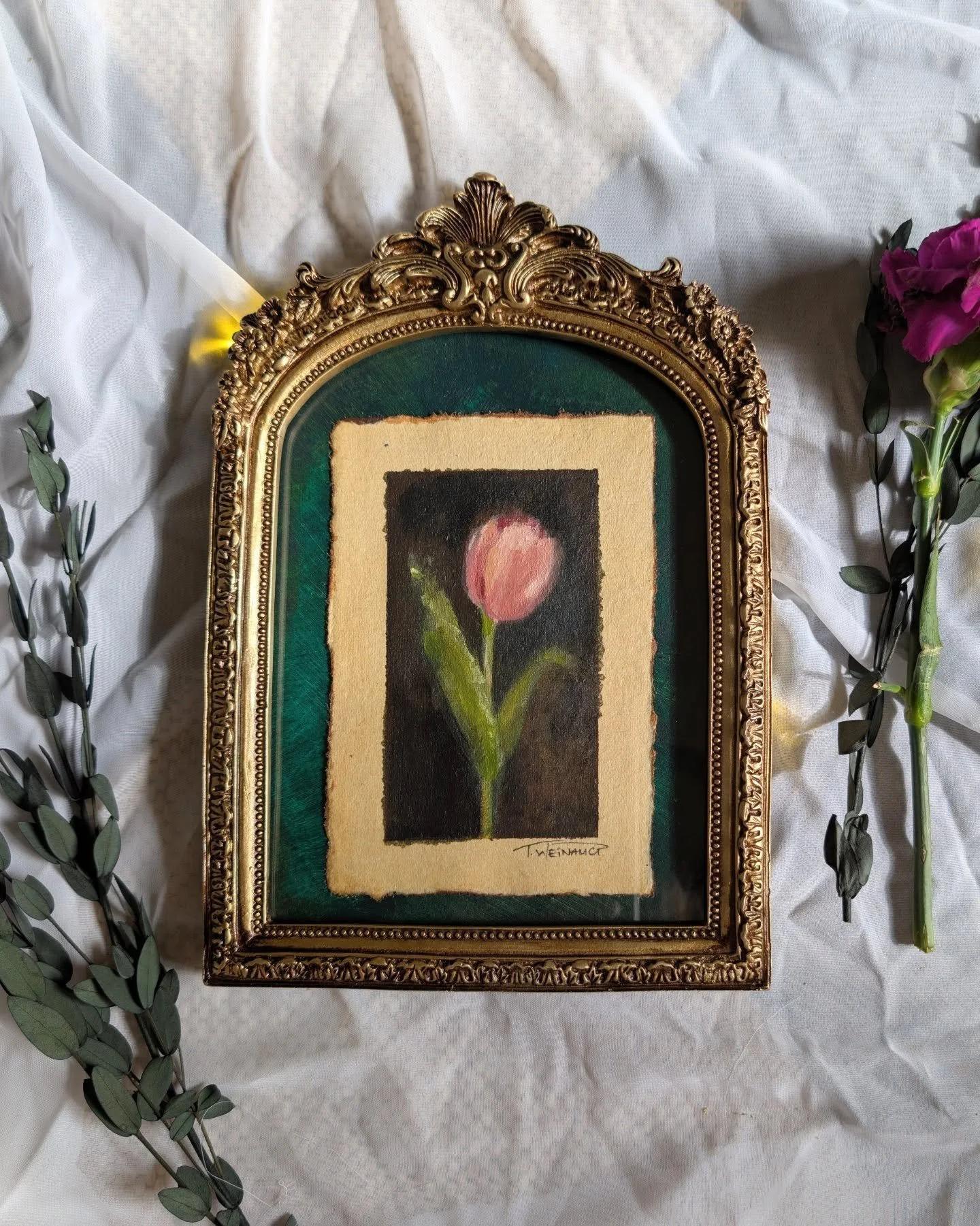 Someone told me this painting reminds them of Beauty and the Beast, and now I can't unsee that. 🤭 I love that so much! 

This is "Fragile as a Flower" - and a look at some other pieces from the Flora &amp; Fae collection.

What's your favo