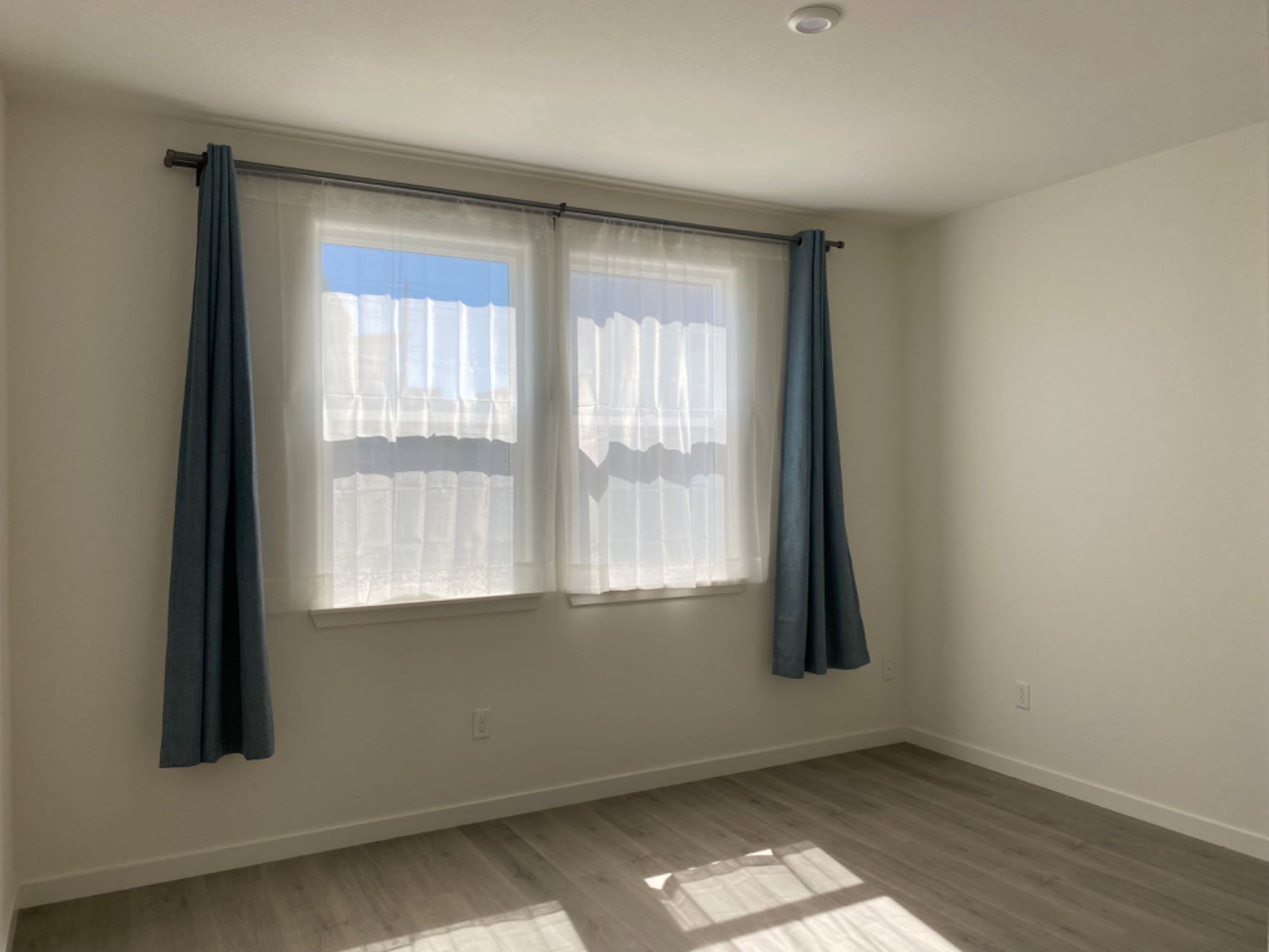 bedroom3.jpg