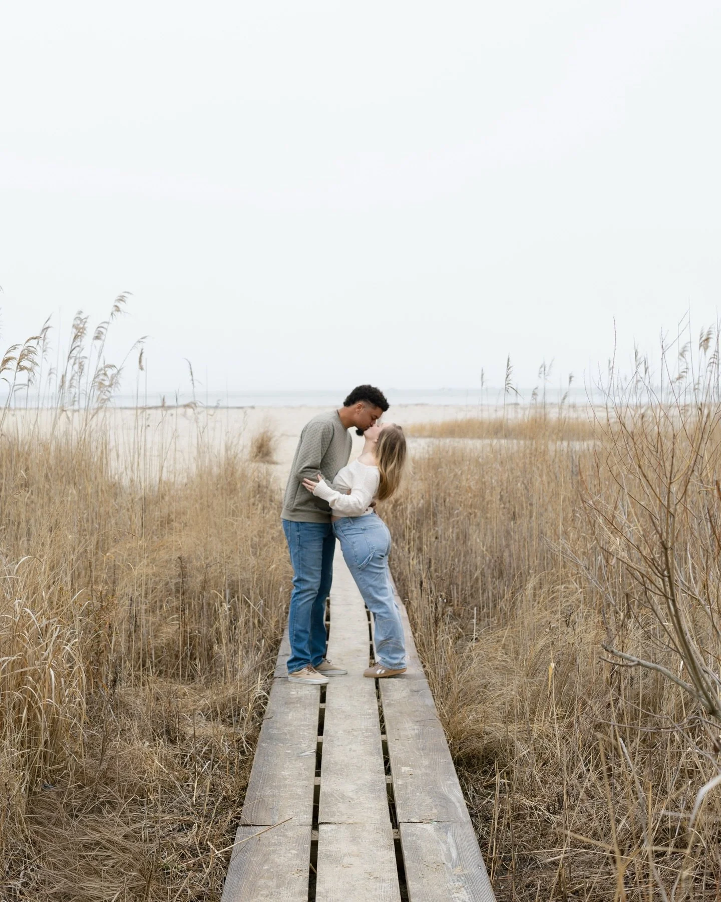 Got out to shoot today with a group of other photographers and it felt really good to get a little creative before busy season kicks off. Days like this are my favorite, no pressure just making photos and trying things with good people.

Kelsi and Se