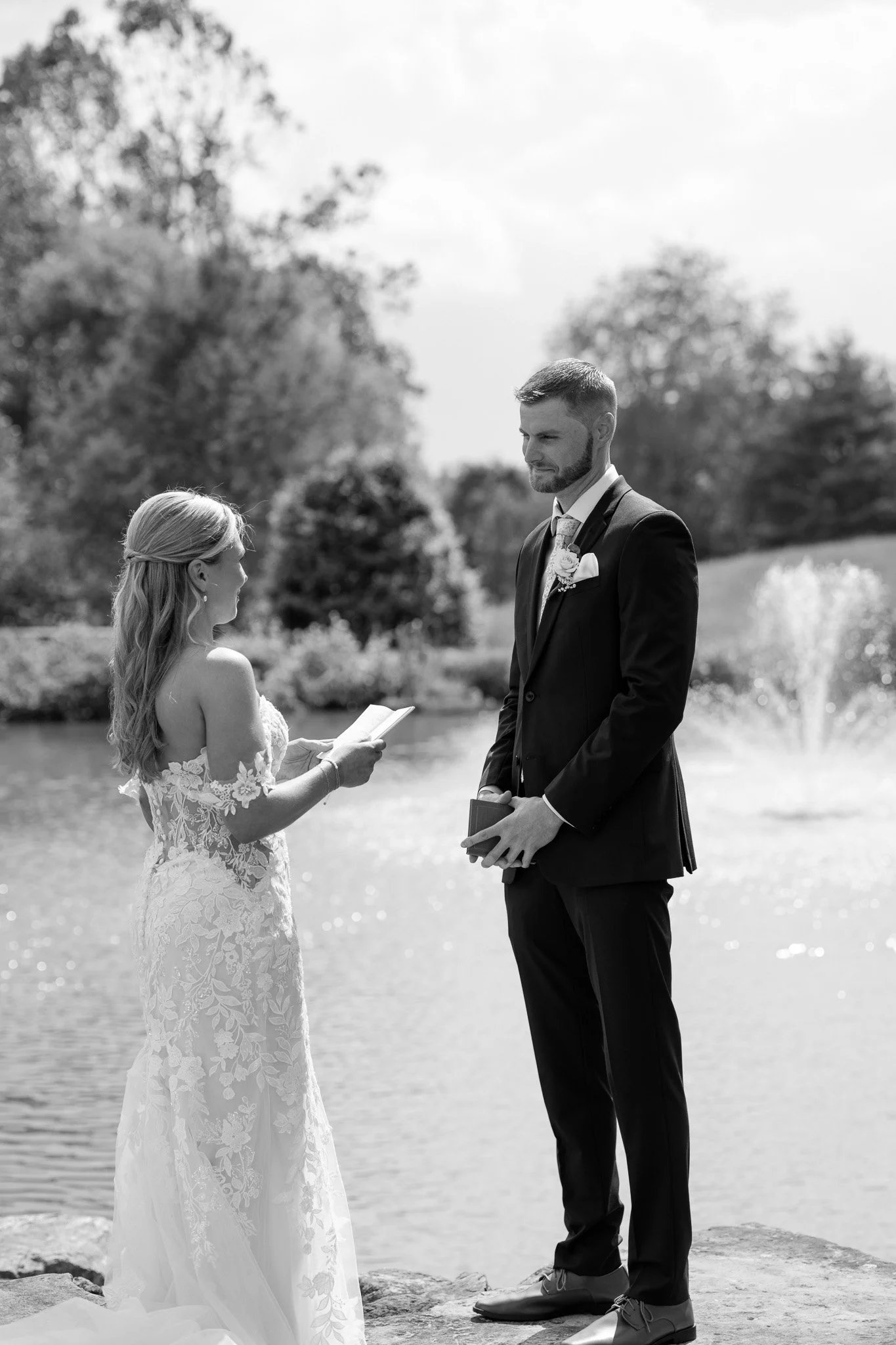 Candid wedding photography in Maryland with emotional moments and timeless storytelling. Maryland wedding photographer