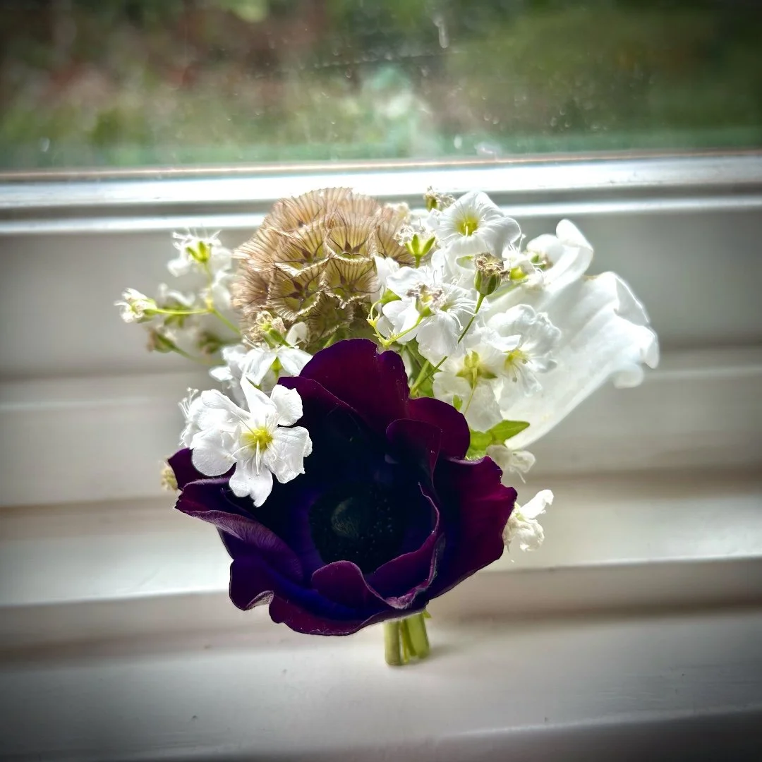 Boutonnieres/Corsages/Nosegays