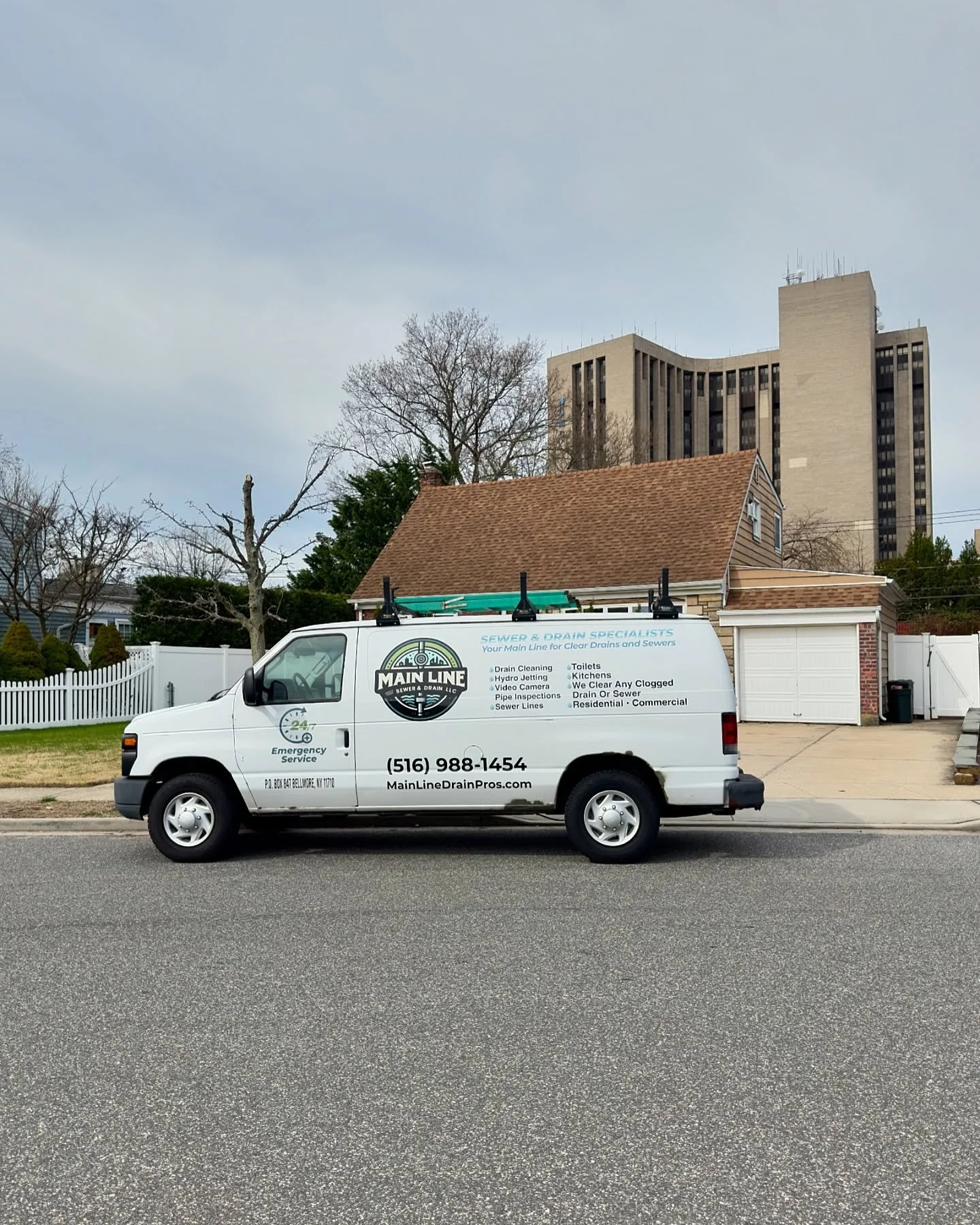 East Meadow &amp; Nassau County &mdash; your trusted sewer &amp; drain cleaning pros are here!

Blocked kitchen sink? Backed up sewer line? We handle it all &mdash; fast, clean, and affordable.

Main Line Sewer &amp; Drain LLC specializes in:
	&bull;
