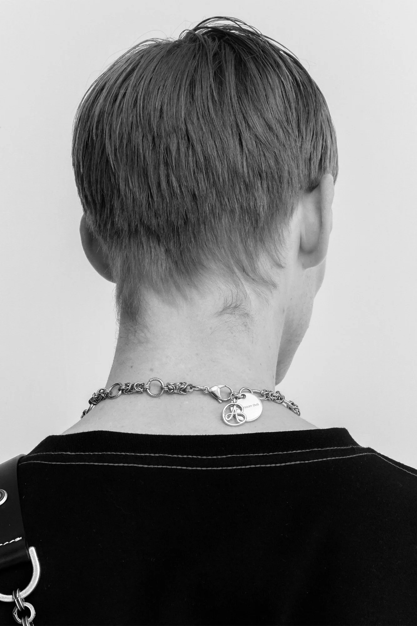 UNISEX GOTHIC CHAIN NECKLACE aaa255u 모델컷2.jpg