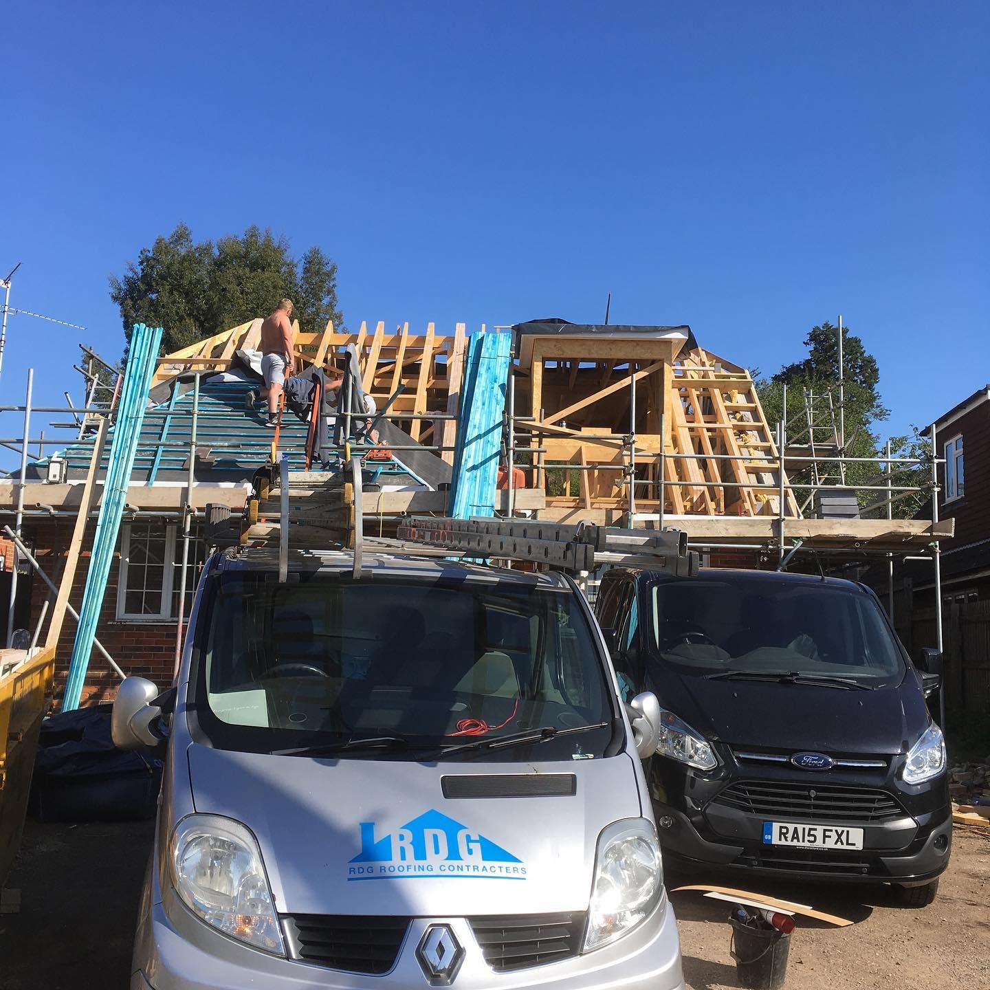 New tiled roof #newtiledroof#pitchedroof#doomerflatroofa#loftconversion