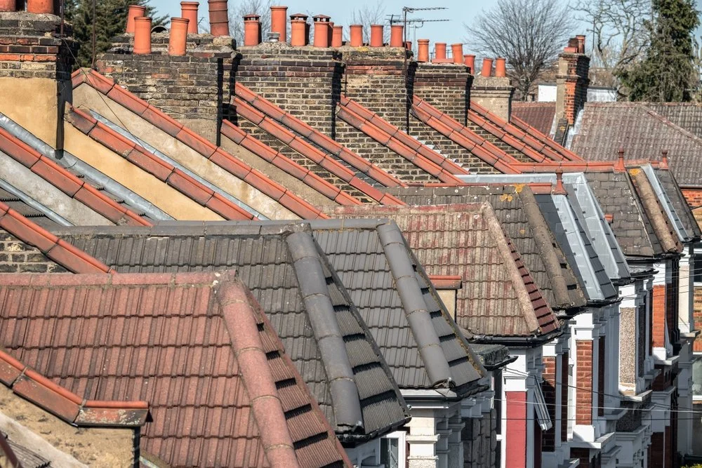 Signs Your Roof Needs Repair: 8 Things to Look For