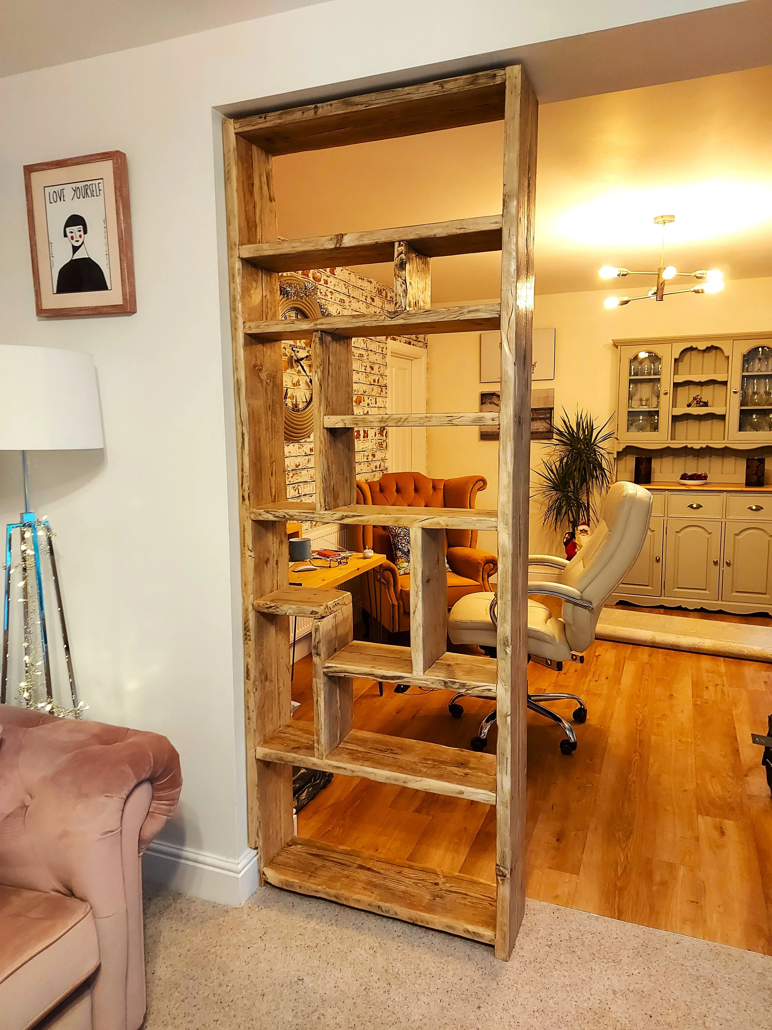 Bespoke room divider
Brown-Reclaimed-Sheffield
Handmade-Shelving-Unit-Reclaimed-Wood
