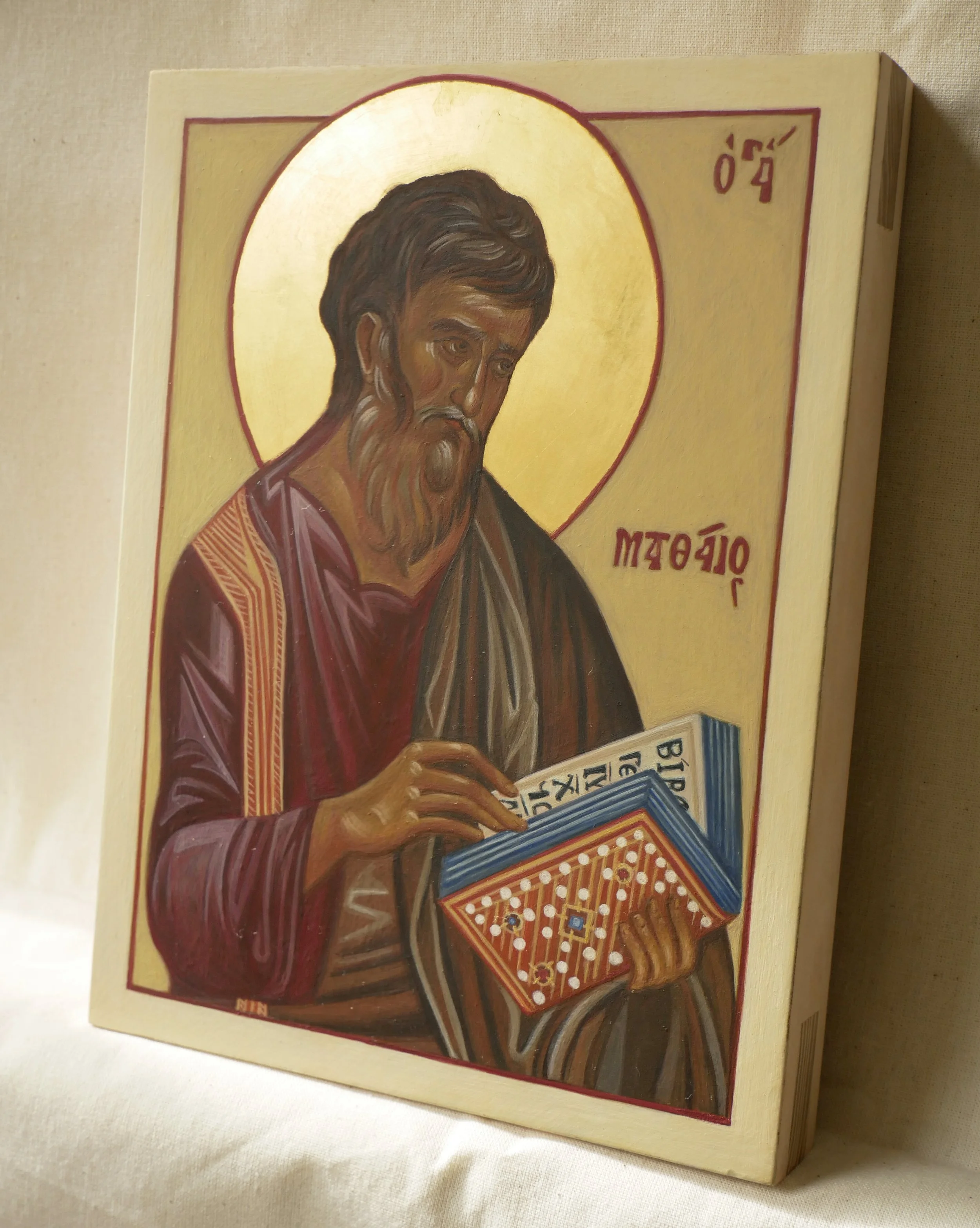 Saint Matthew, egg tempera on wood panel, 20 × 15 cm (7.9 × 5.9 in)