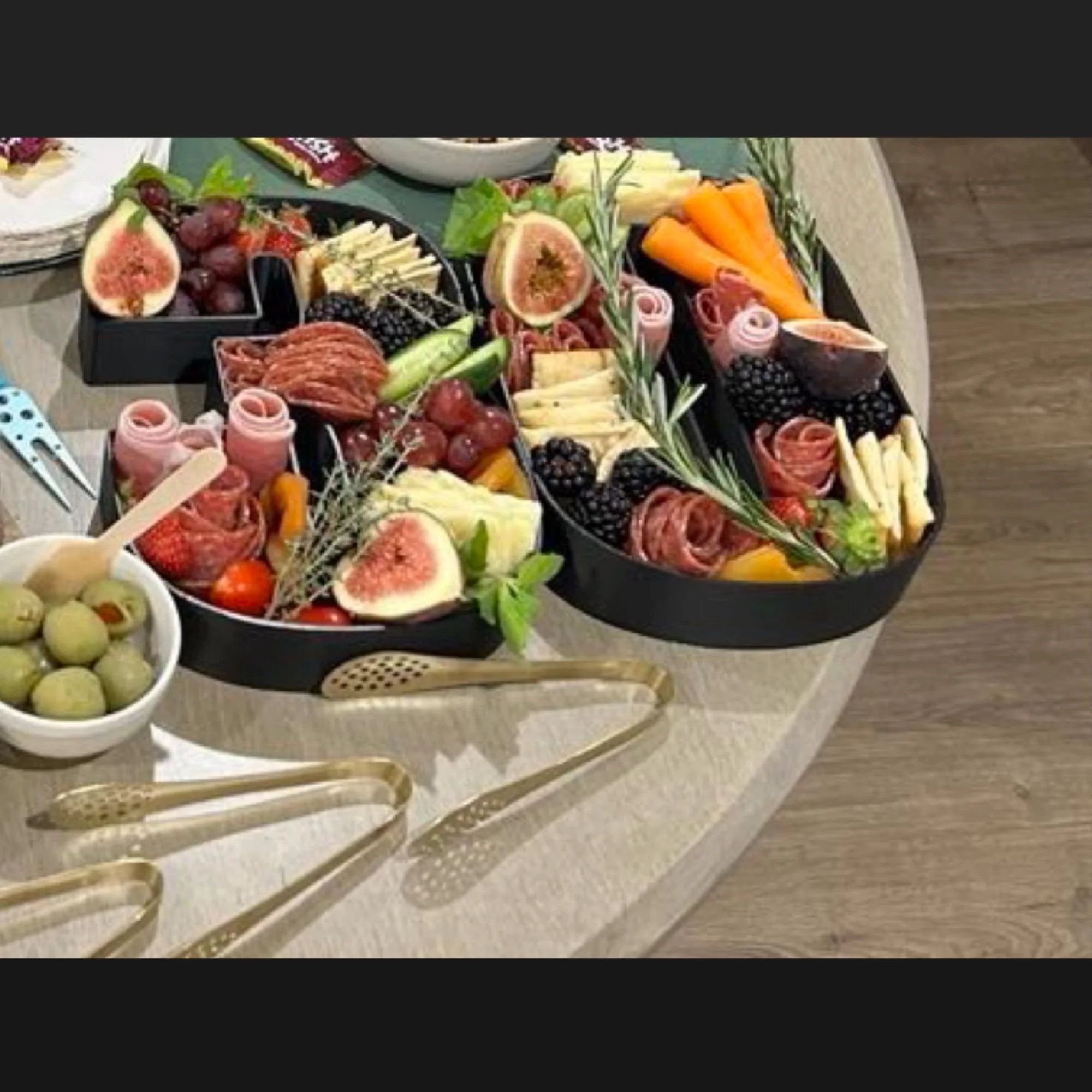 Fillable-30th-birthday-numbers-charcuterie-number-display-reusable.jpg