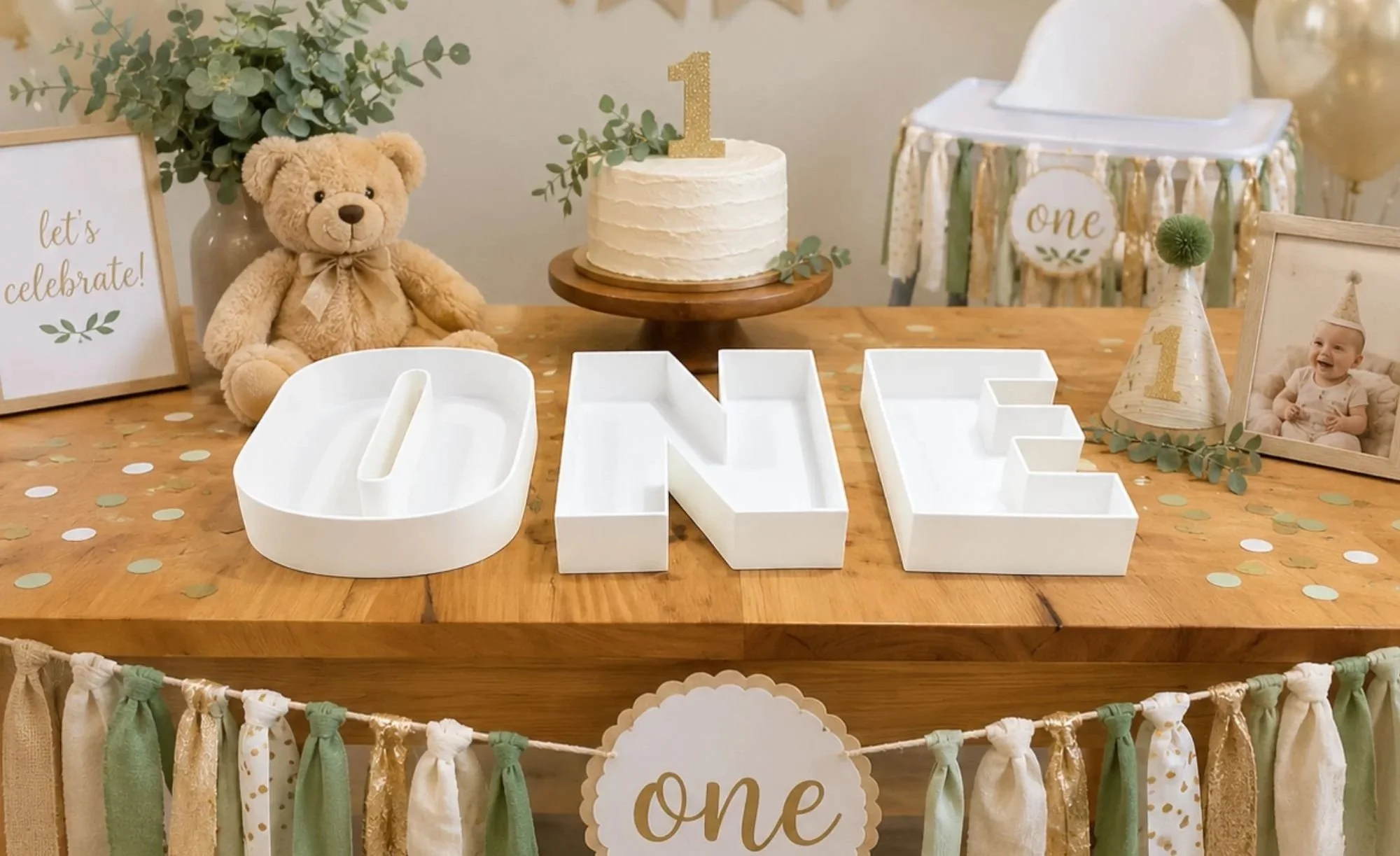 Fillable+charcuterie+letters+spelling+one+on+a+timber+table+with+baloons+and+a+teddy+bear+in+the+background+ready+for+a+1st+birthday.jpg