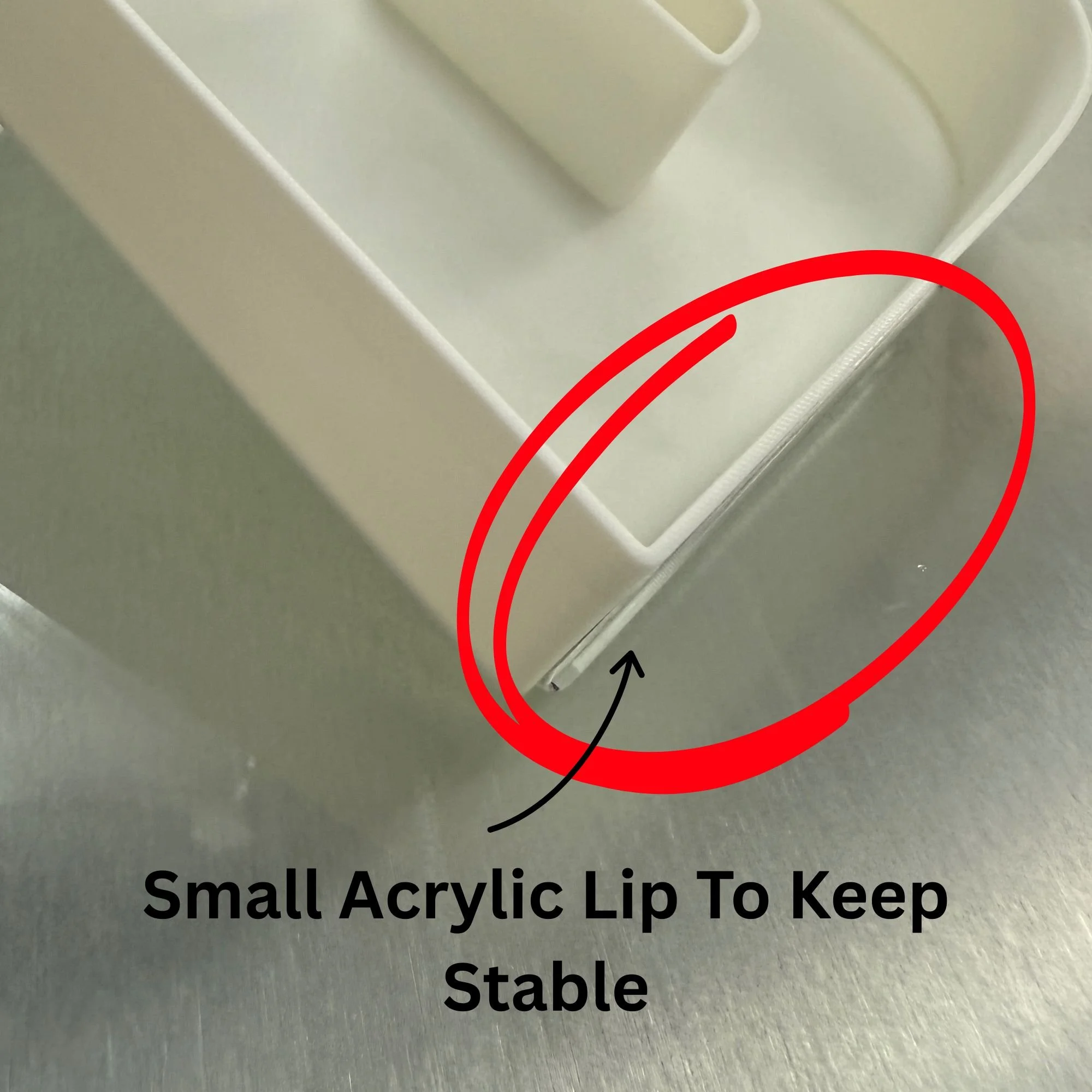 Small acrylic lip on acrylic letter holder for charcuterie letters and numbers