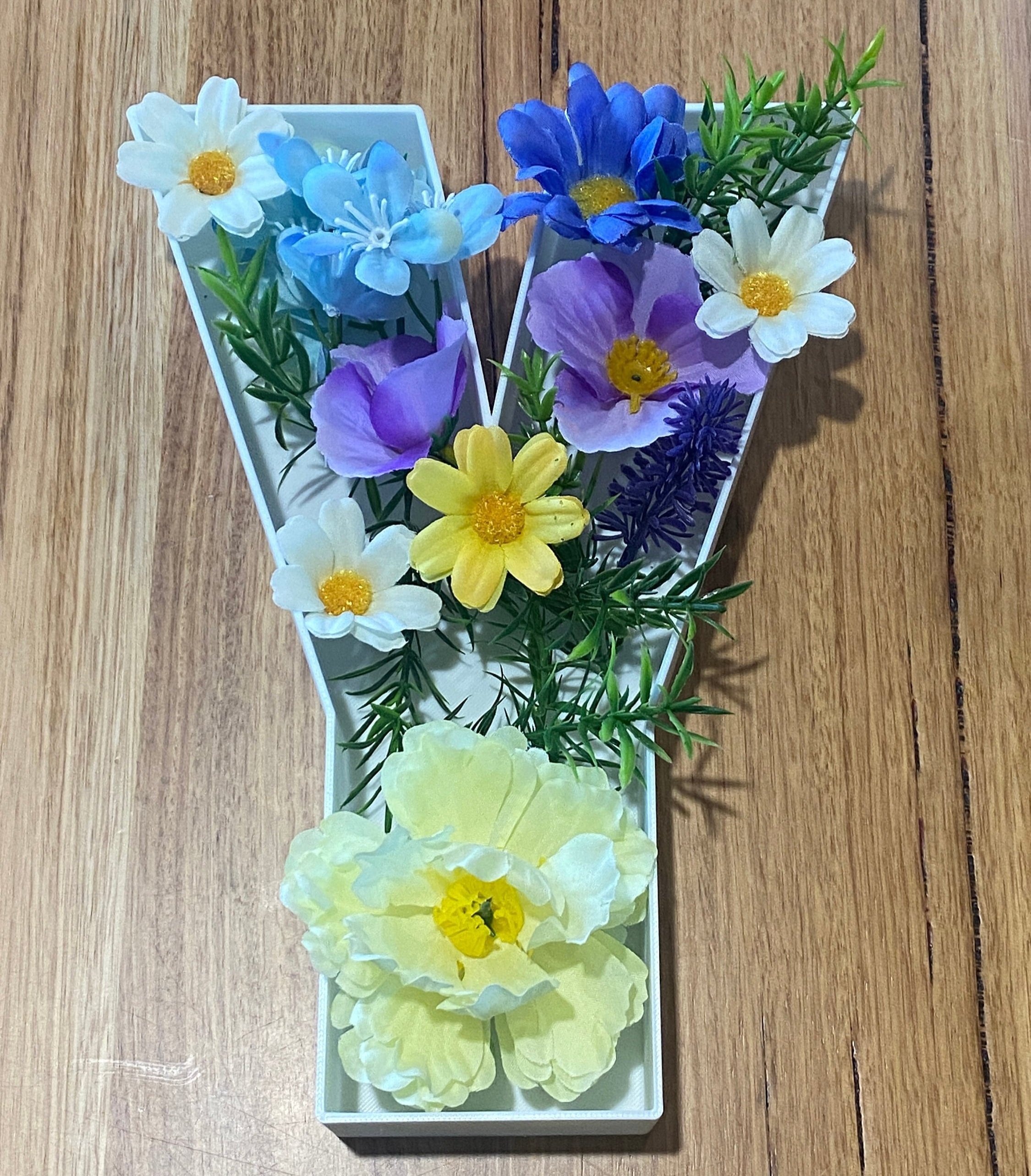 Fillable white lower arrangement letters