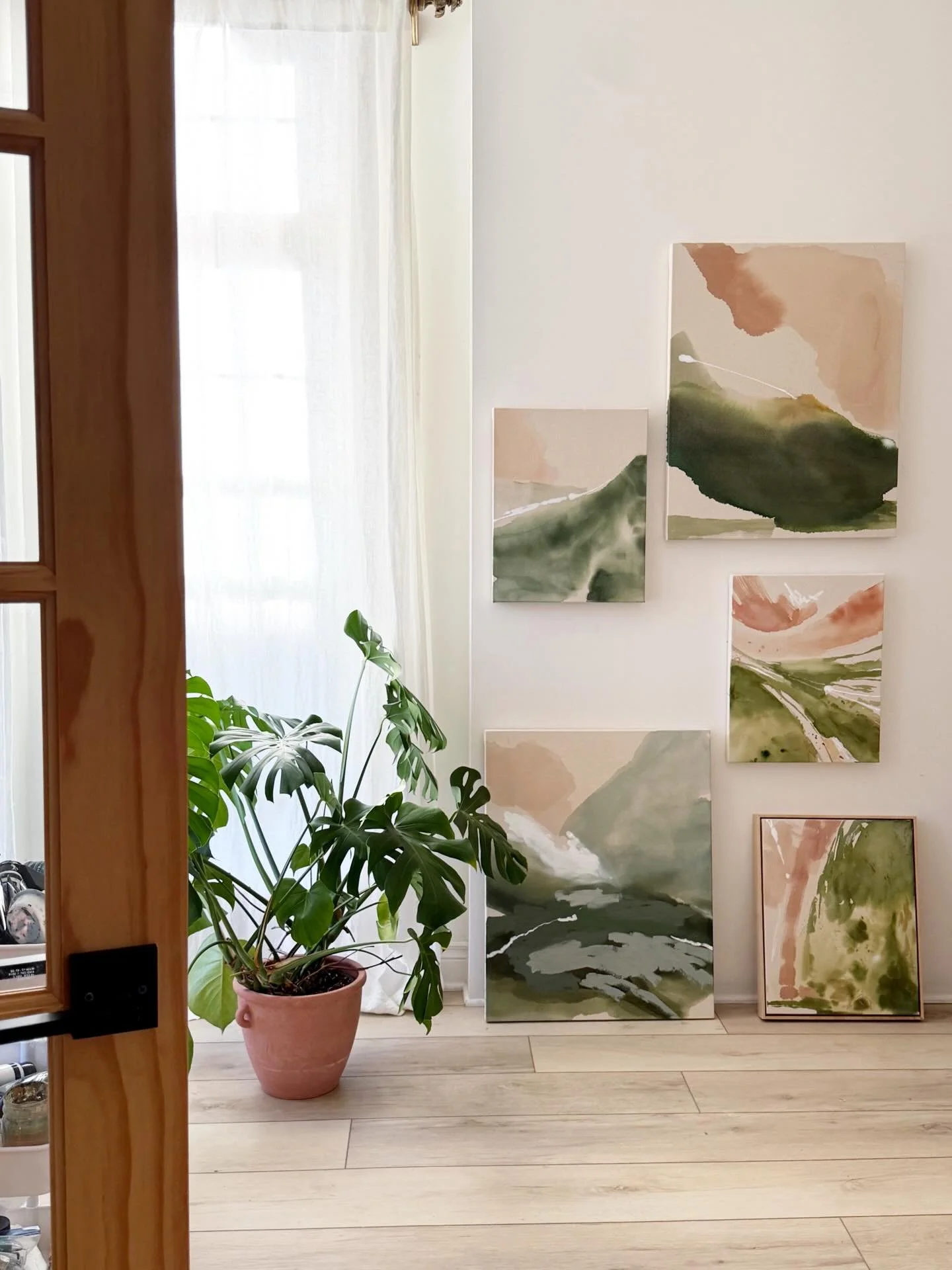 There has been so much joy in experimenting recently! A letting go of the expectation of outcomes, and working from a place of play 💕 here&rsquo;s a look at some recent works!