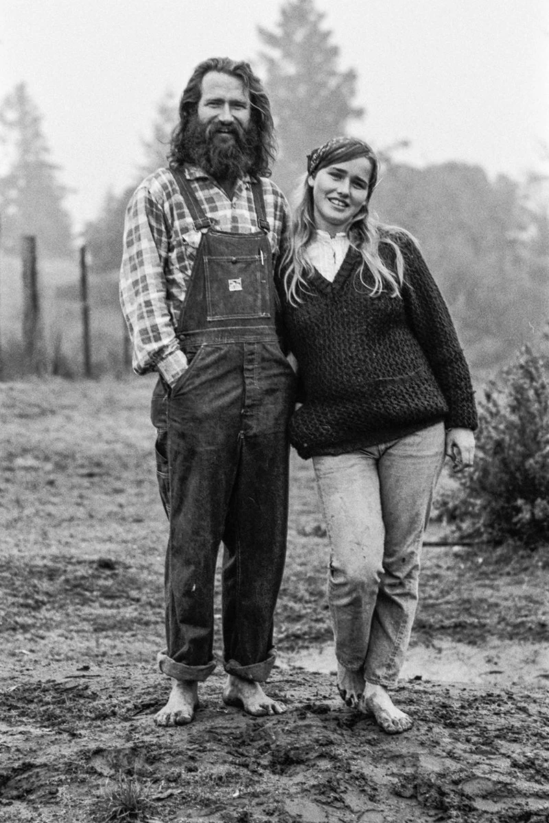 Commune couple - Oxidental, California