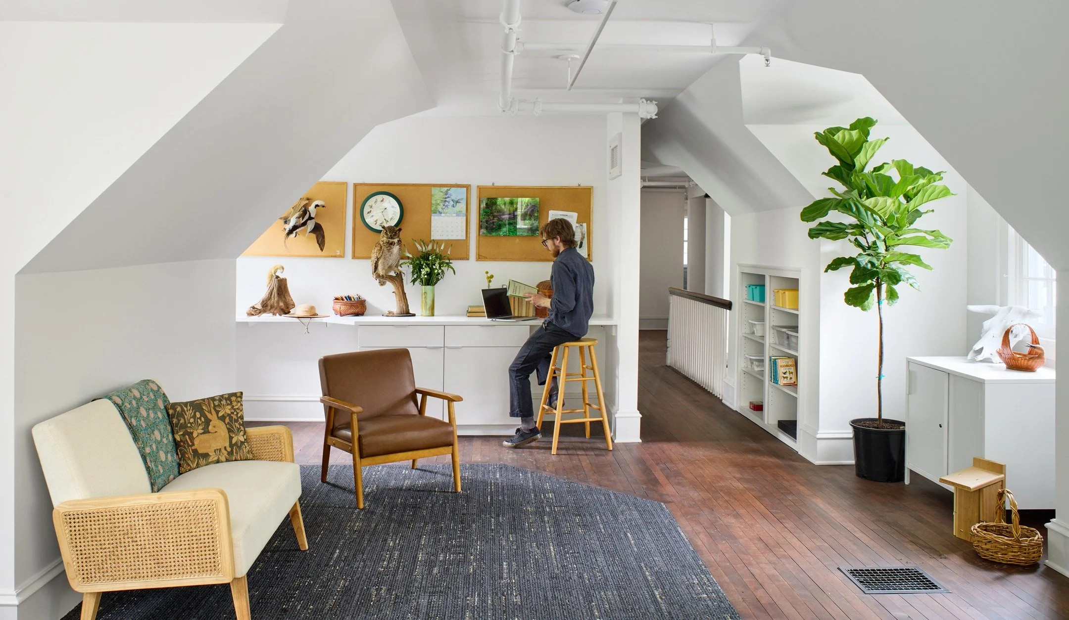 Reflecting on this project, captured in the peak of springtime, and anticipating the beauty it will be this winter.

Thank you @dodgenaturecenter for including us on this project, along with @roehrschmitt and their incredible design.

Architecture @r