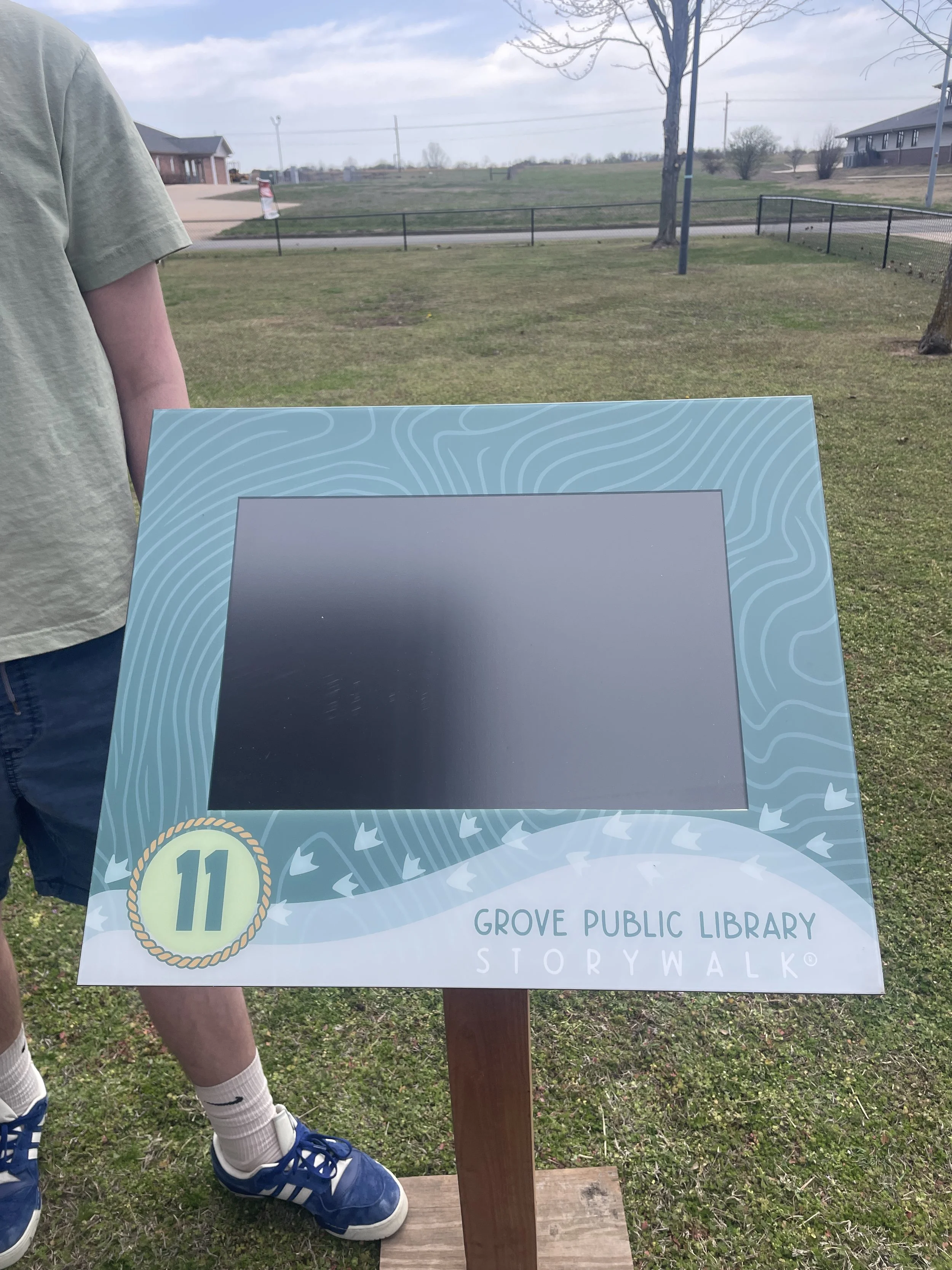 Grove Public Library StoryWalk© — Read & Walk
