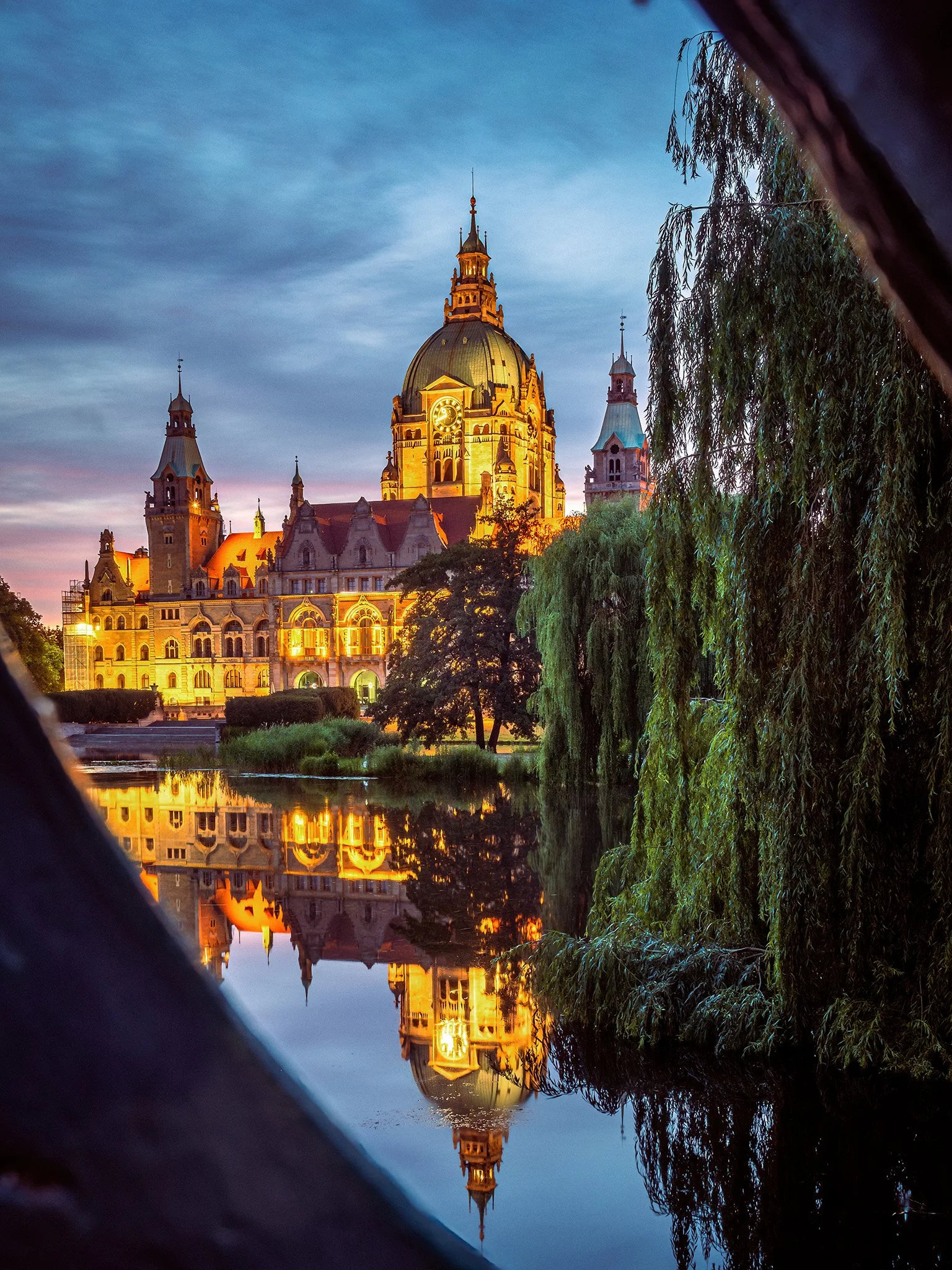 2025_07_05_Rathaus by Night_HDR.jpg