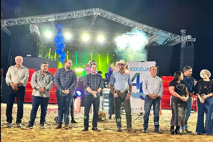   Autoridades prestigiam abertura do 1º Bodoquena Rodeio Festival após mais de uma década  