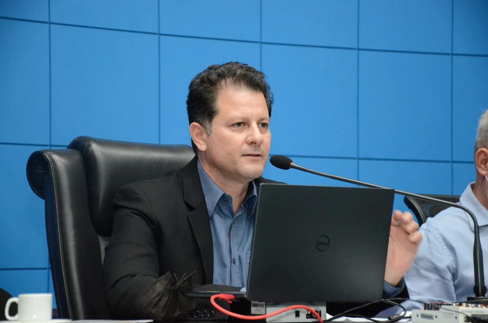 Renato Câmara solicita atualização da remuneração dos servidores da SEDHAST